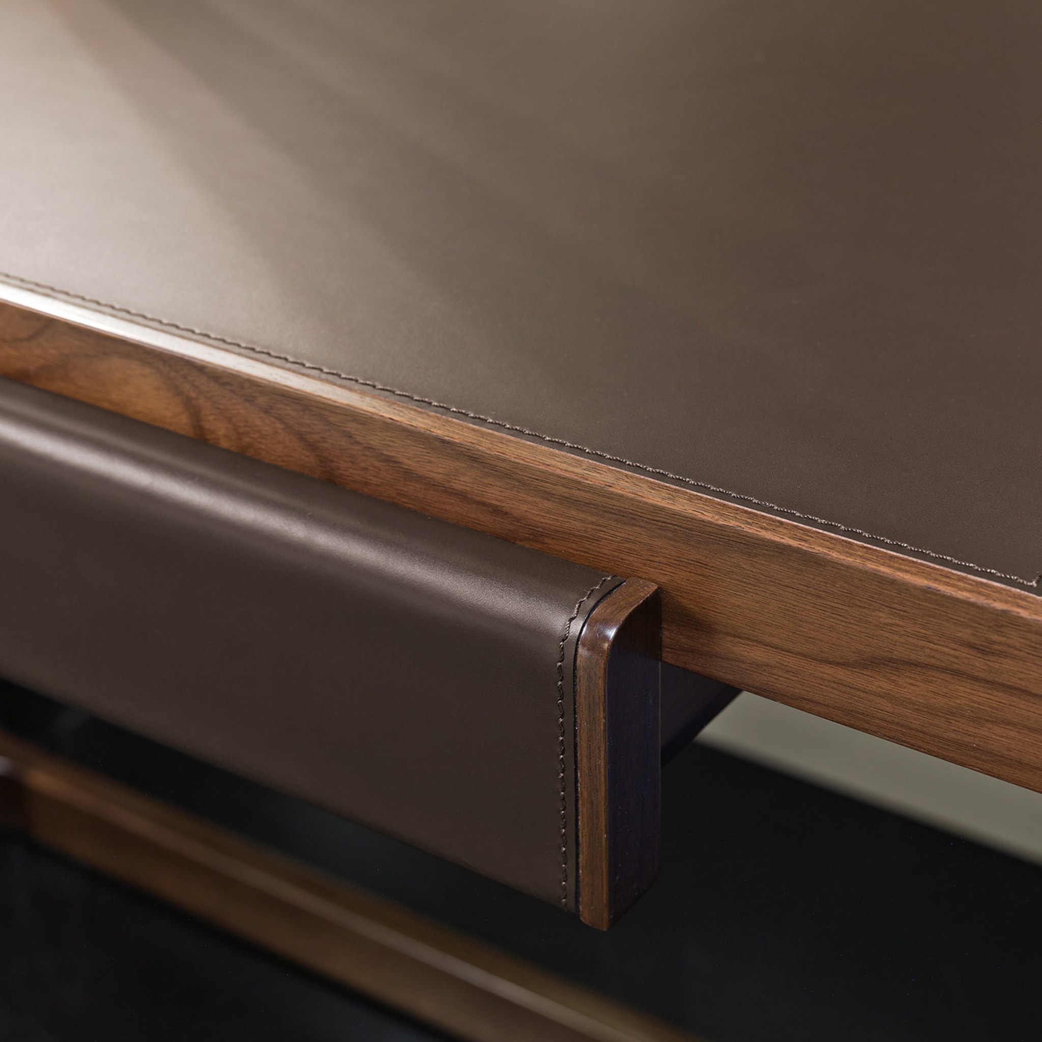 Leather and Walnut Writing Desk - Alternative view 2