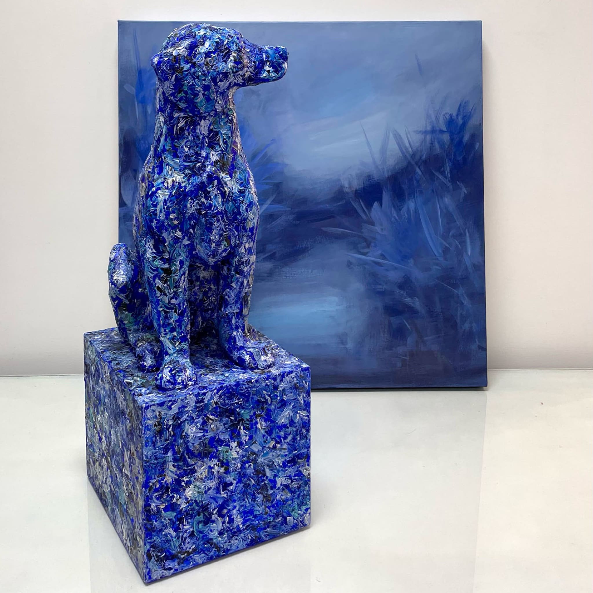 Blue Dog Sculptur - Alternative view 1