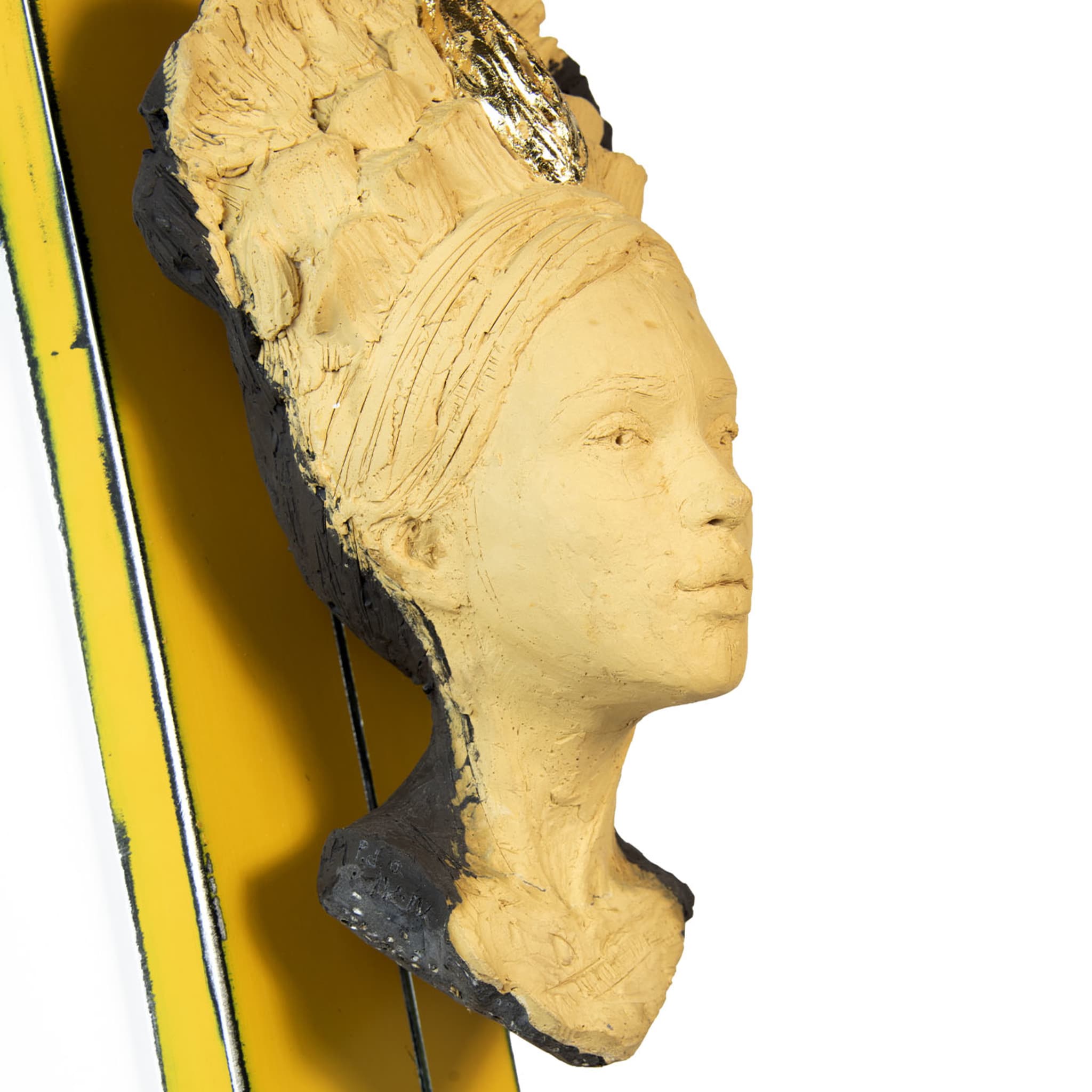 Matrilineare II Yellow Sculpture - Alternative view 3