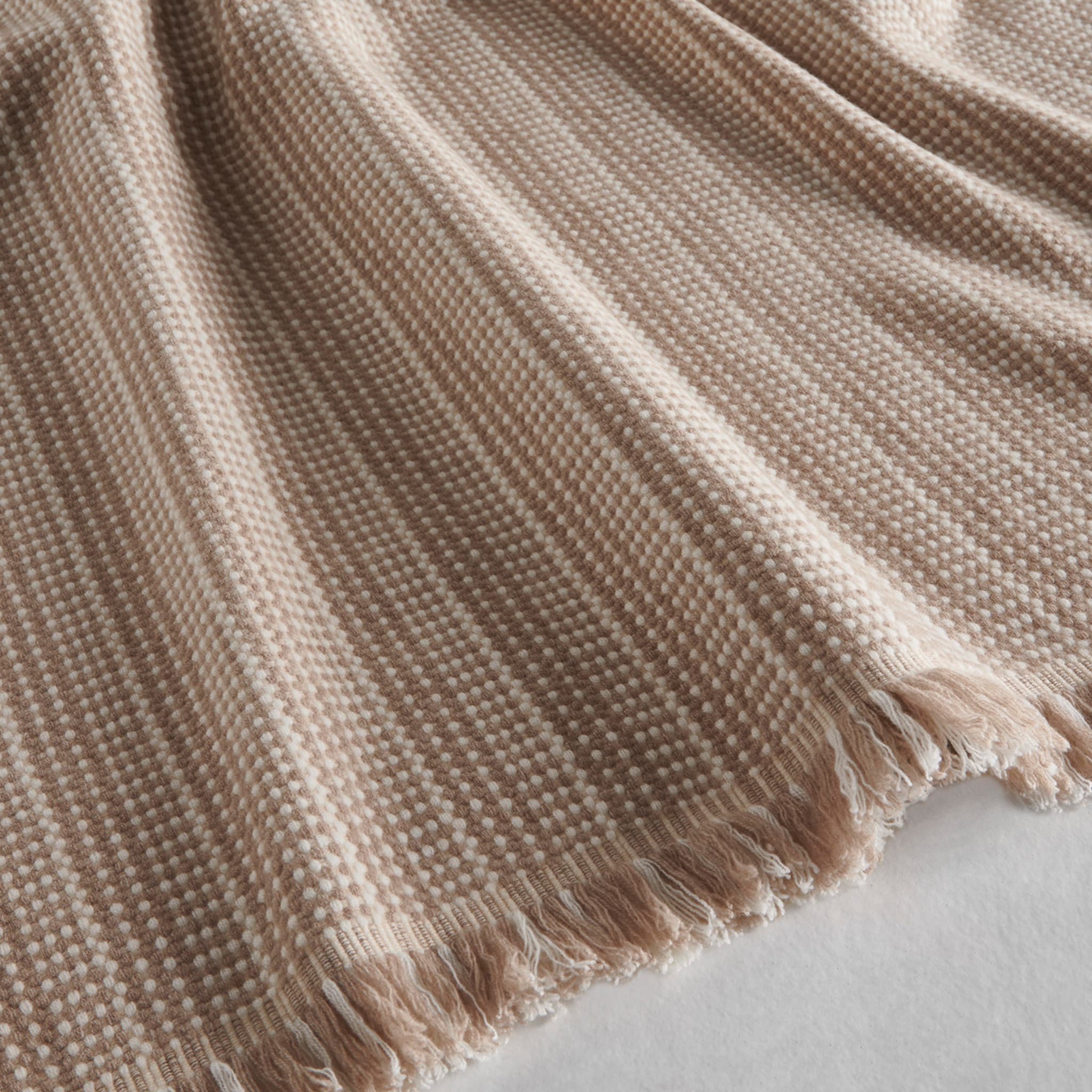 Terramadre Narciso Beige Cashmere Blanket - Alternative view 1