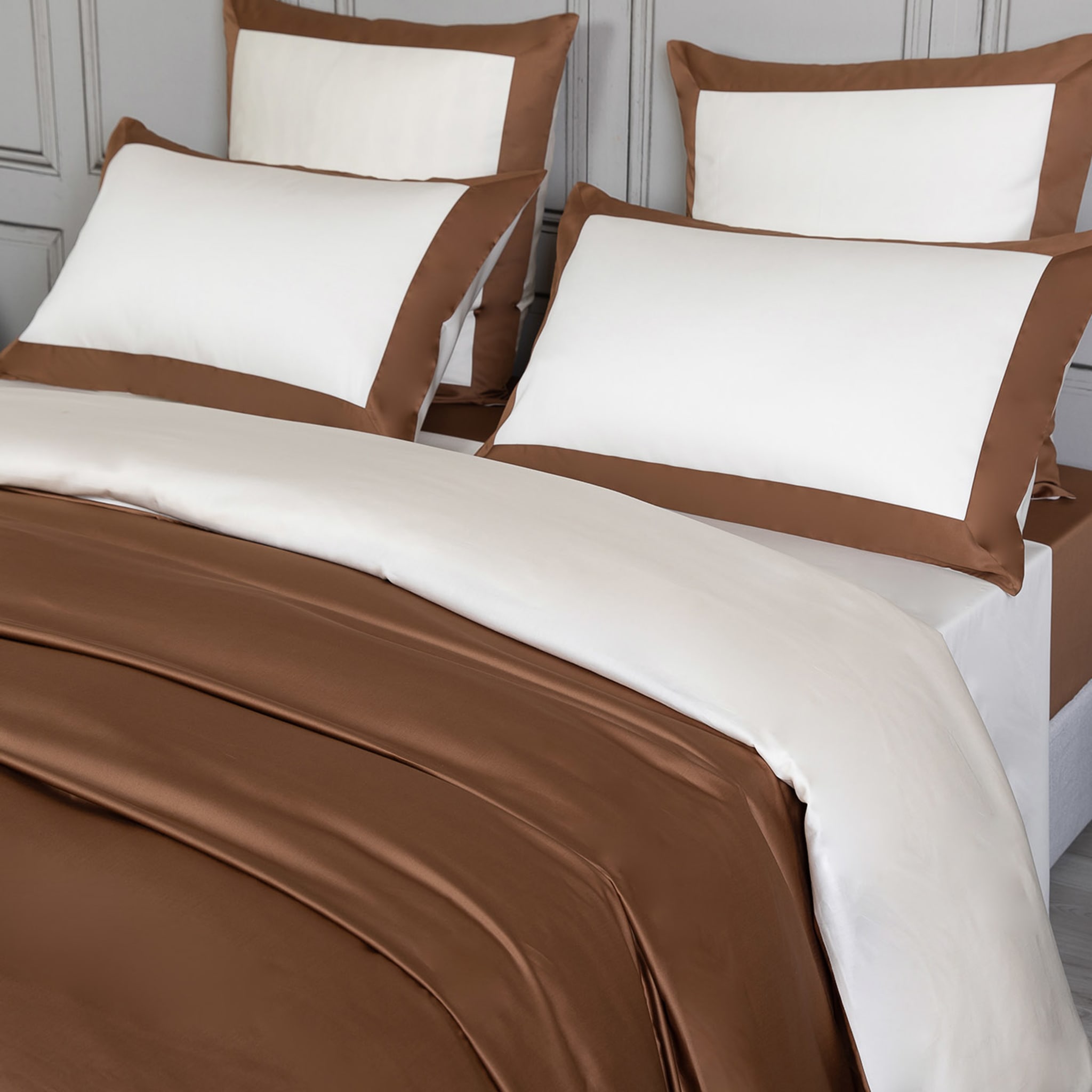 Apollo Set of Ivory & Chestnut Duvet Cover and 2 Pillowcases  - Alternative view 1