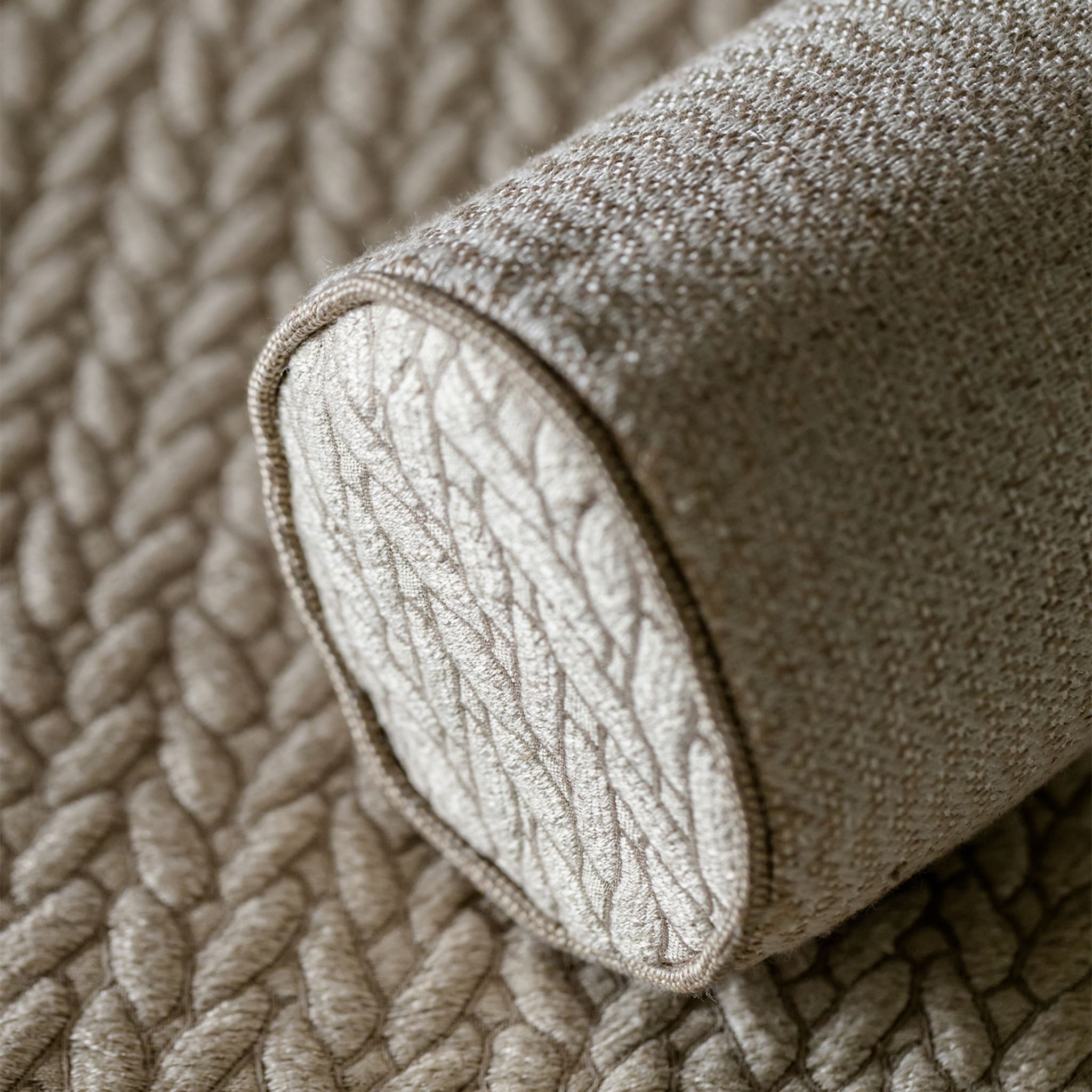 Natural Roll Rullo Cushion in jacquard fabric - Alternative view 5