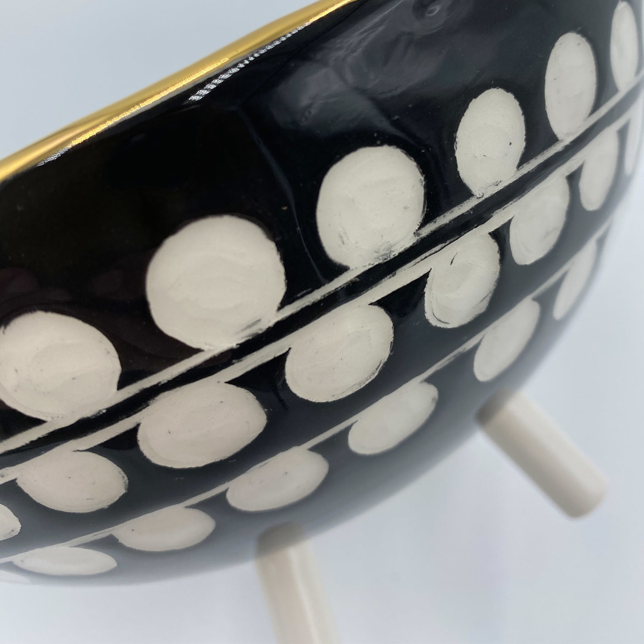 Bouclé Footed Black-And-White Bowl with Gold Rim - Alternative view 1