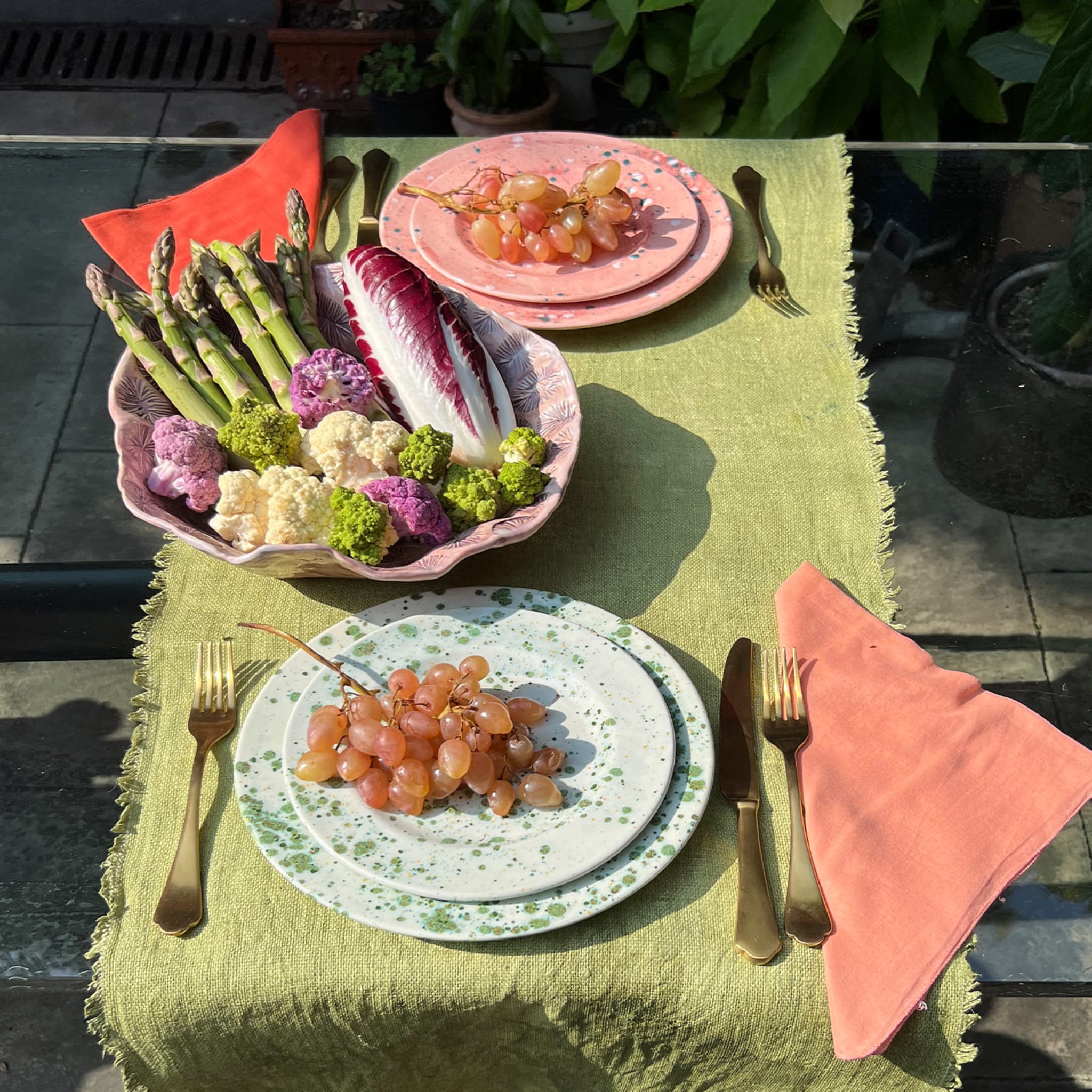Herb Mottled Green Fruit Plate - Alternative view 1