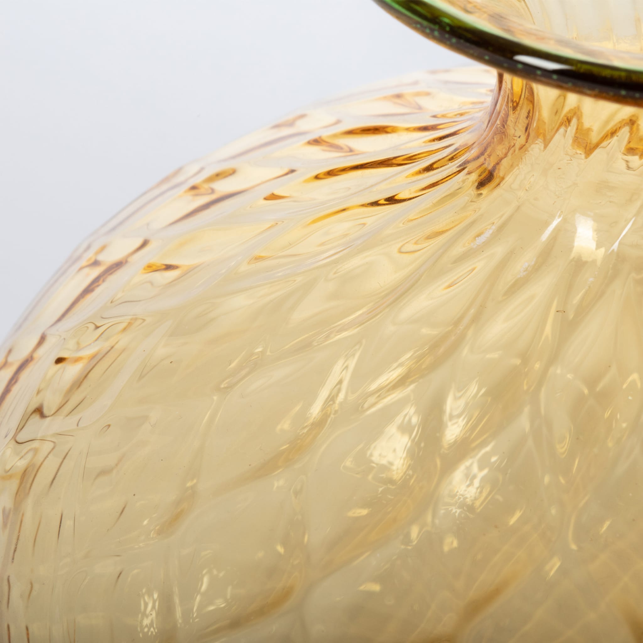 Balloton Hellbernsteinfarbene Vase mit grünem Rand - Alternative Ansicht 4