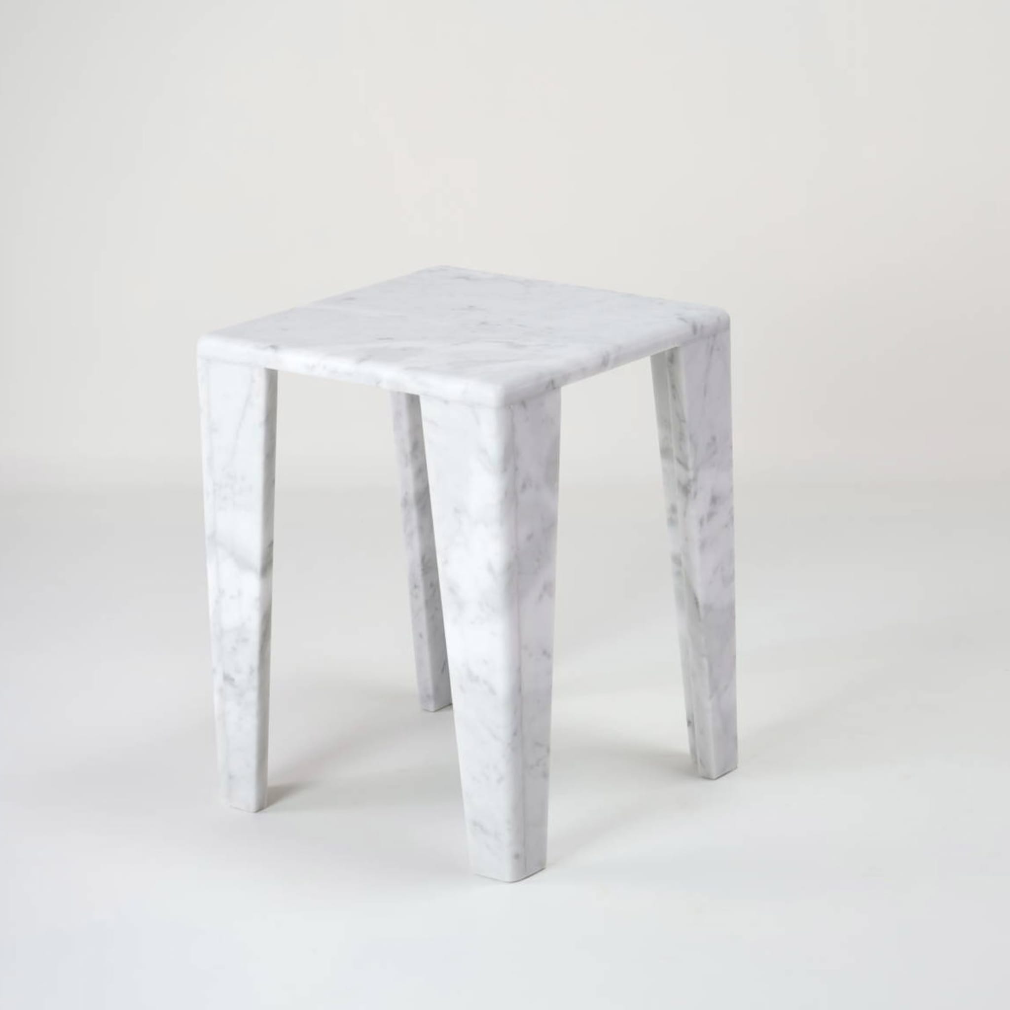 ChunkY01 Carrara Marble Side Table - Alternative view 4