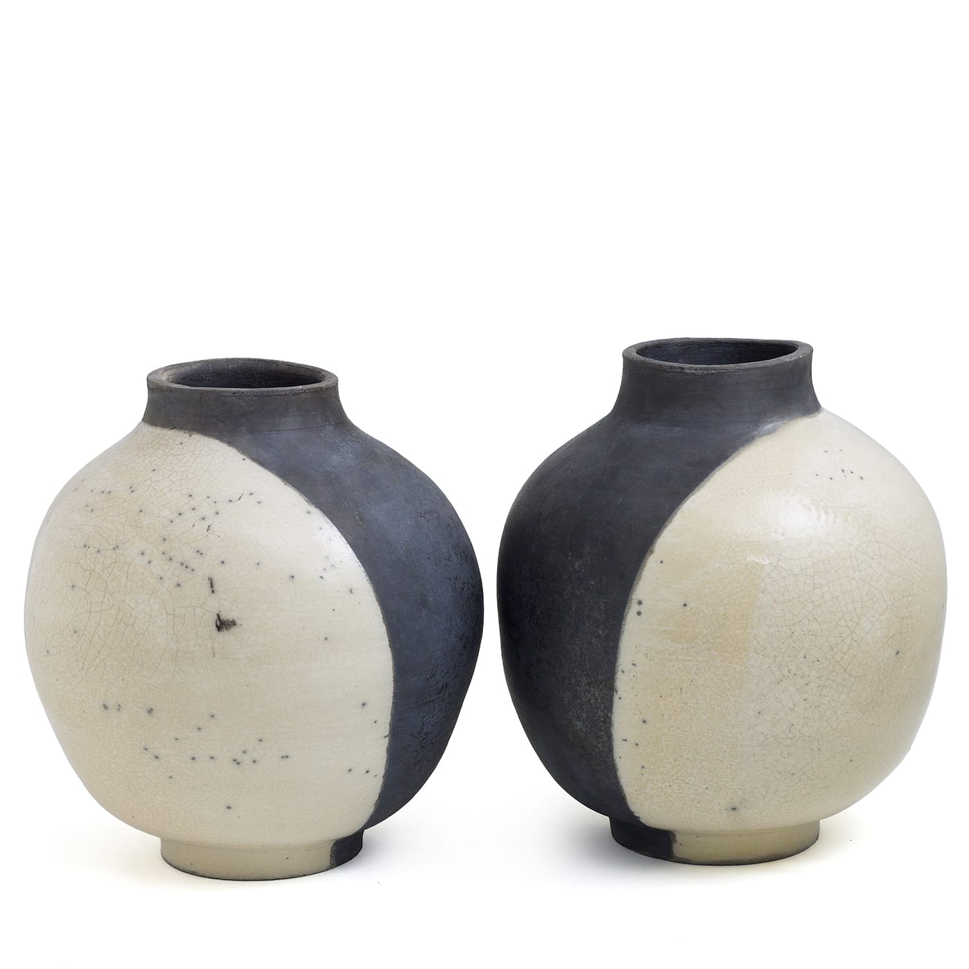 Set of 2 SHADOW SCULPTURE Vases - Laab