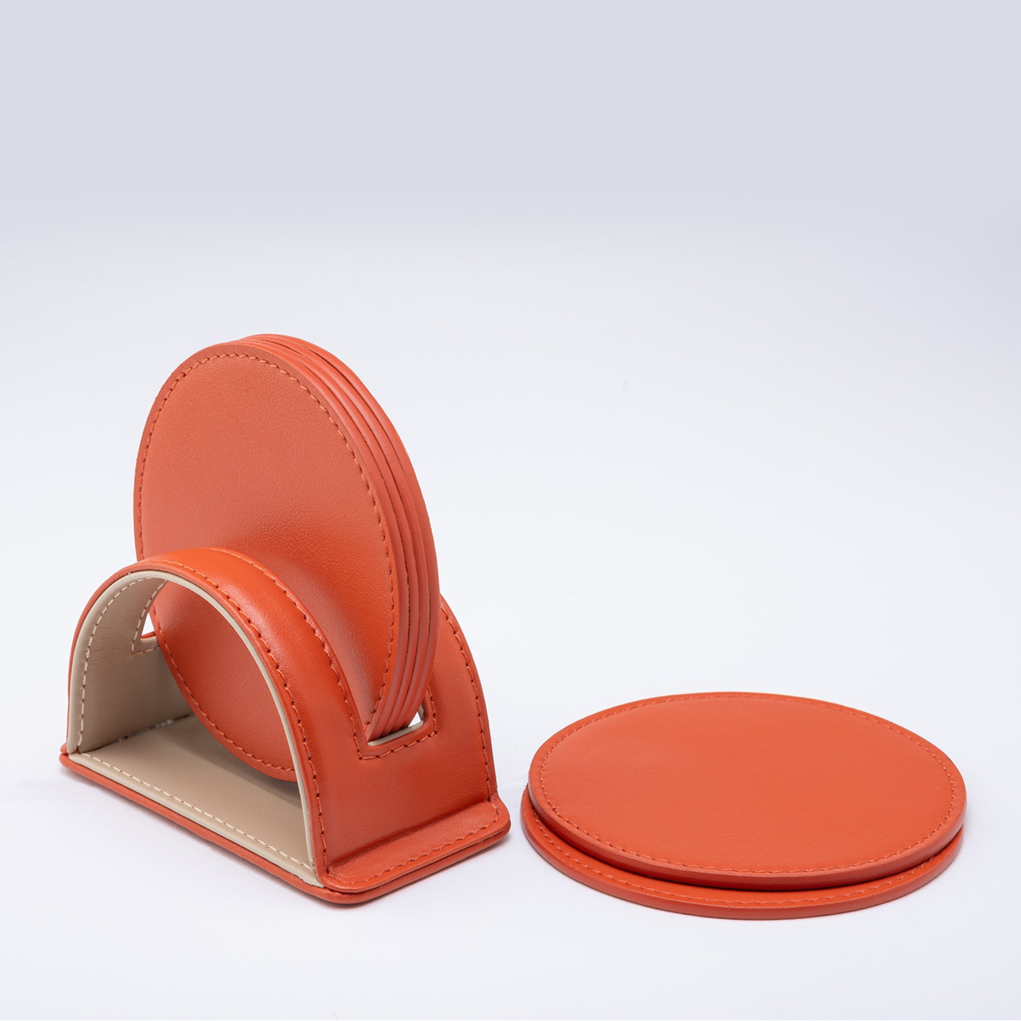 Set of 6 Dalì Soft Spritz Orange and Cappuccino Beige Round Coasters - Alternative view 1
