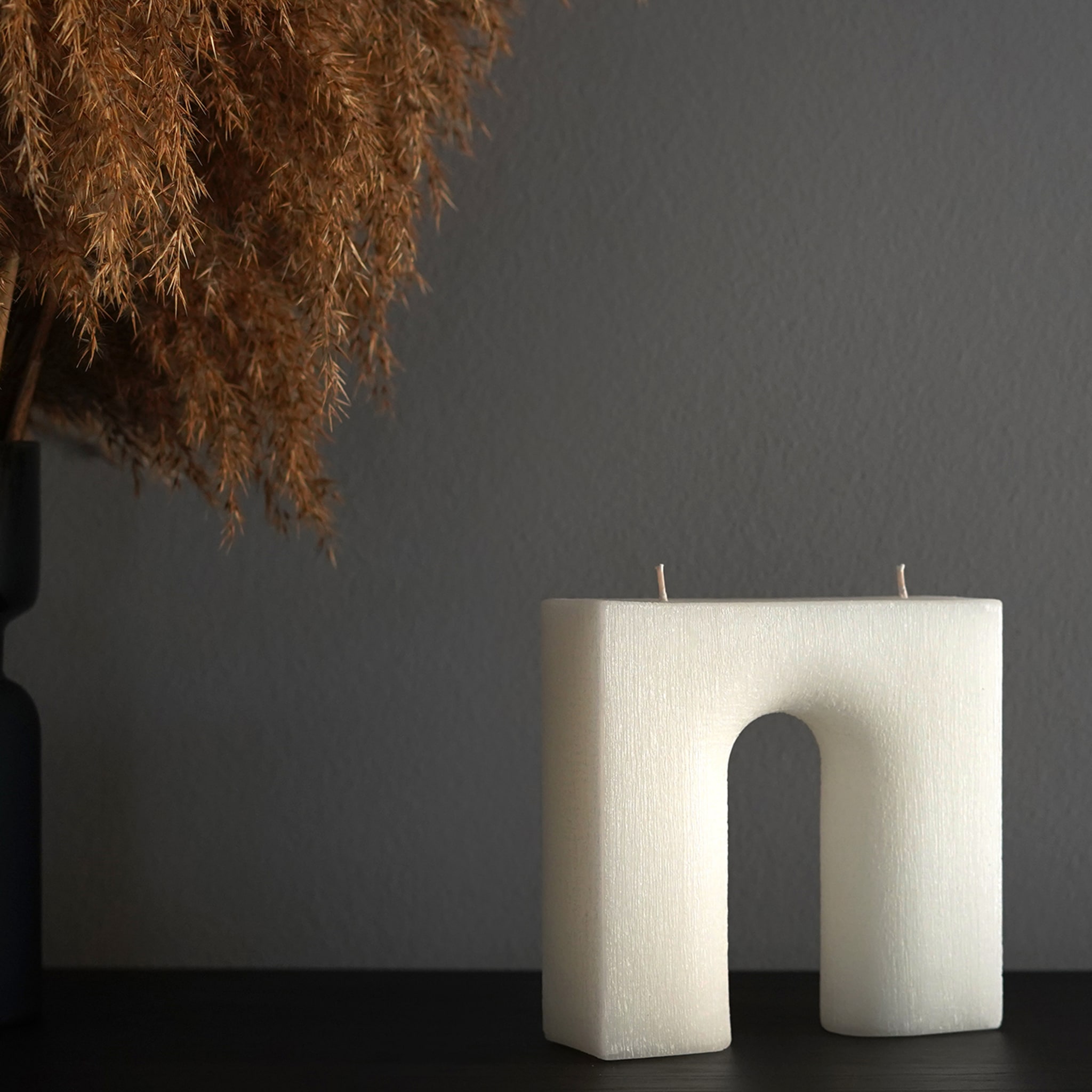 Trionfo Set of 2 White Candles - Alternative view 3