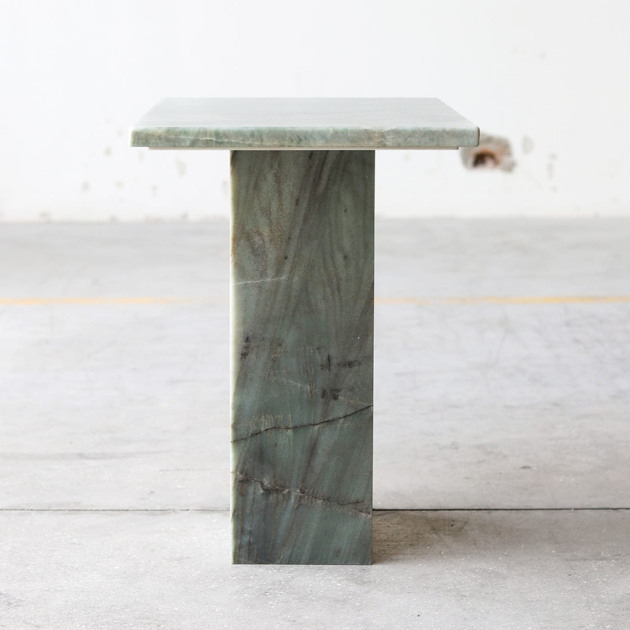 Emerald Quartzite Marble Side Table - Alternative view 3