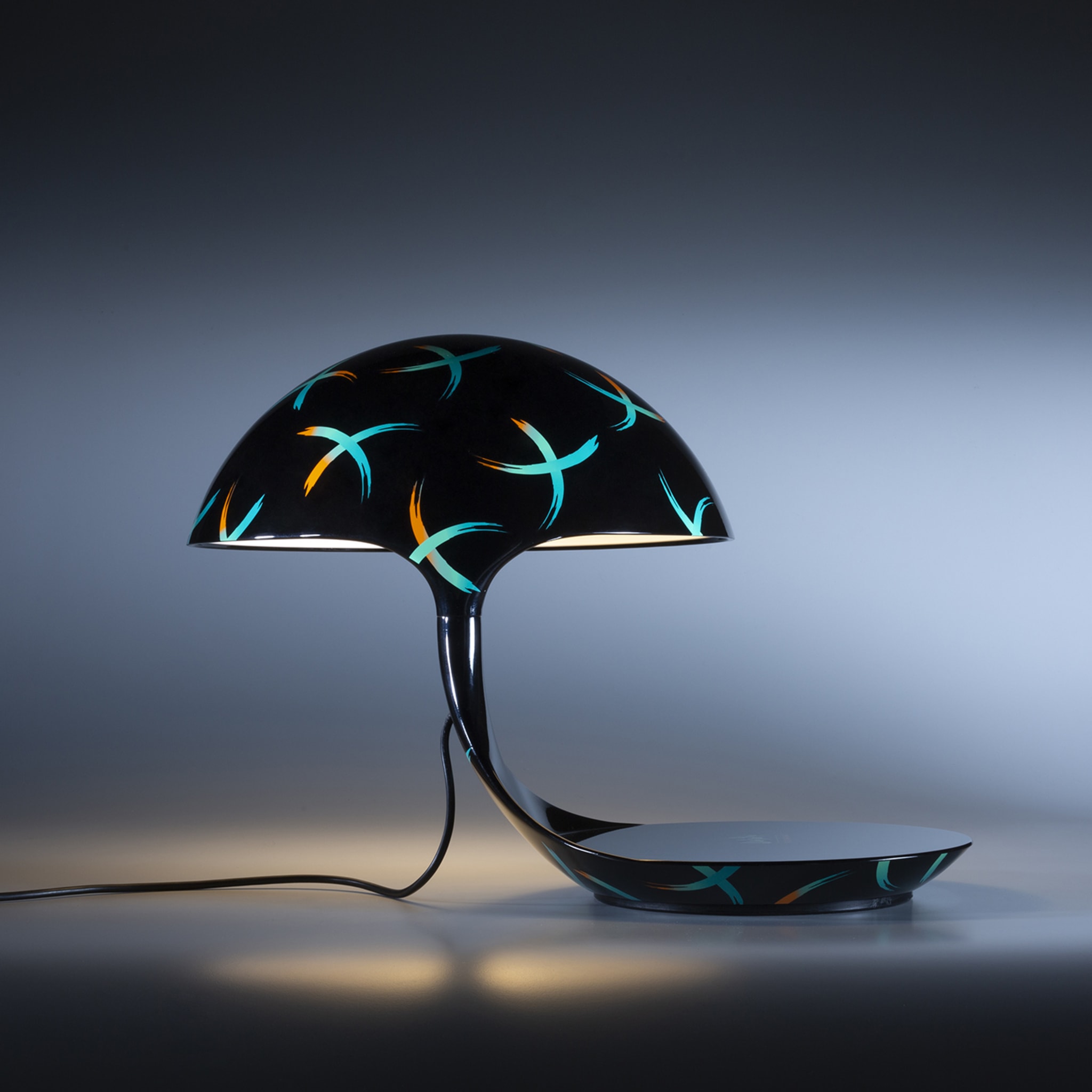 Cobra Texture Polychrome Table Lamp by Studio Natural - Alternative view 1