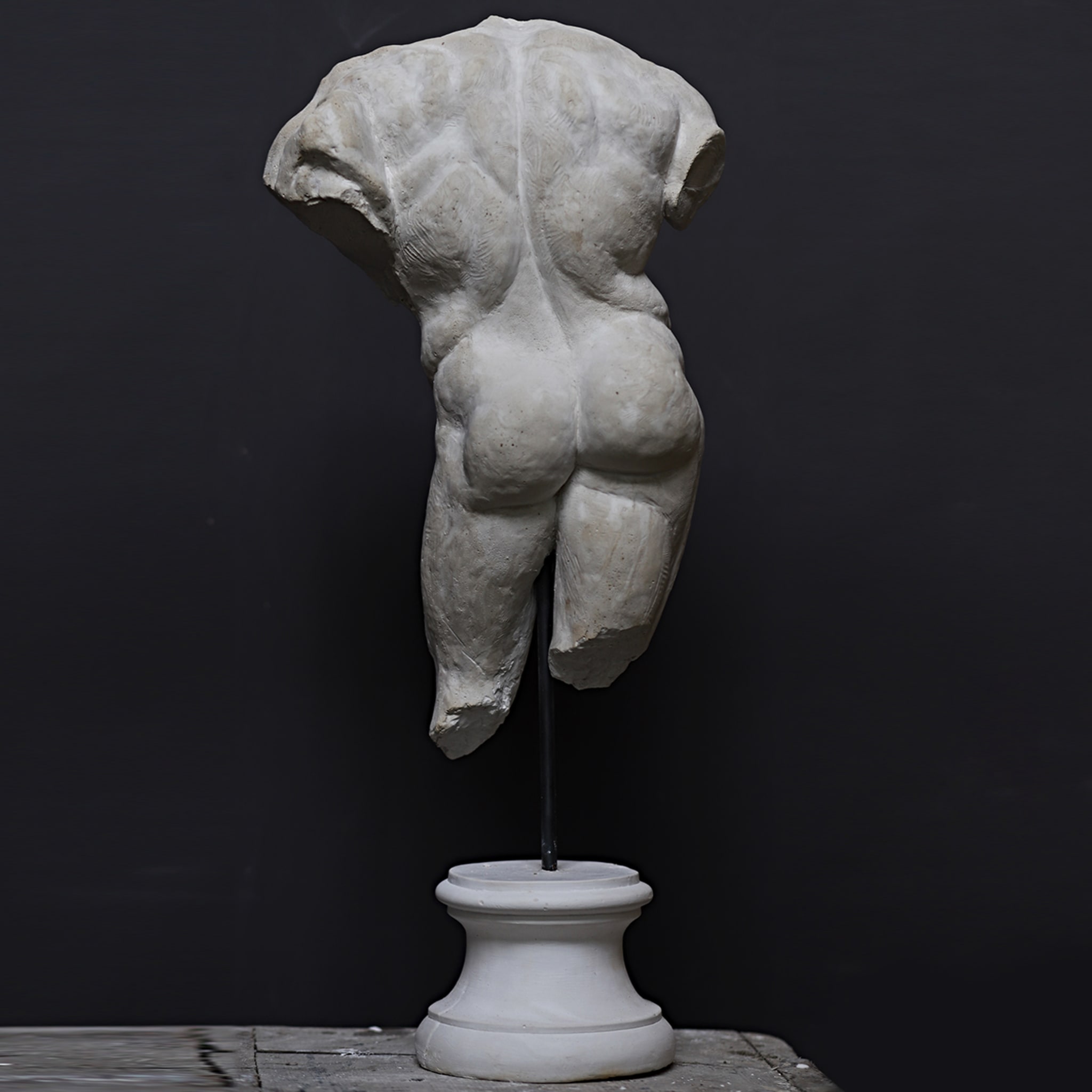Hercules Farnese Sculpture - Alternative view 1