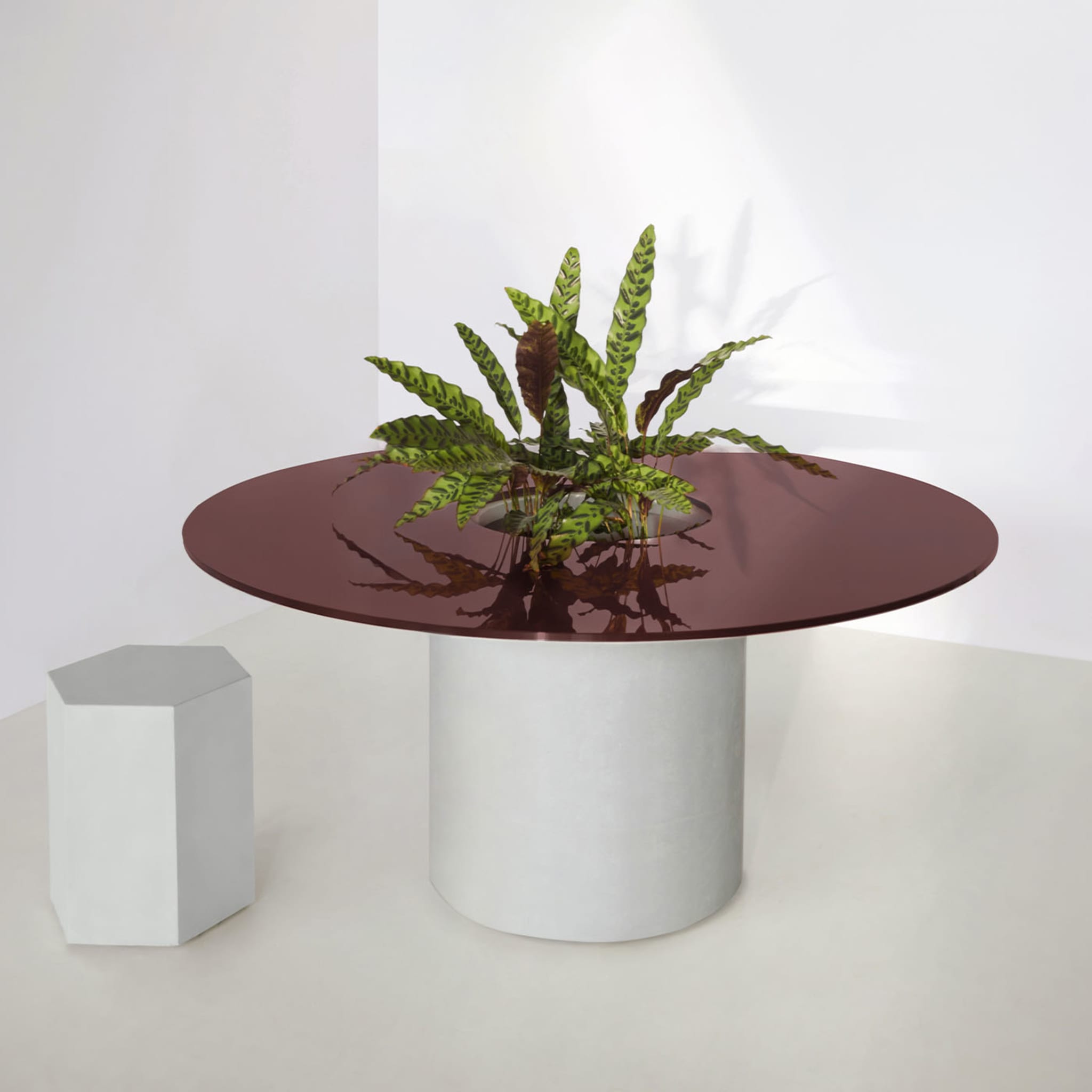 Trompe-L'Oeil Sunny Side Up Dining Table - Alternative view 3