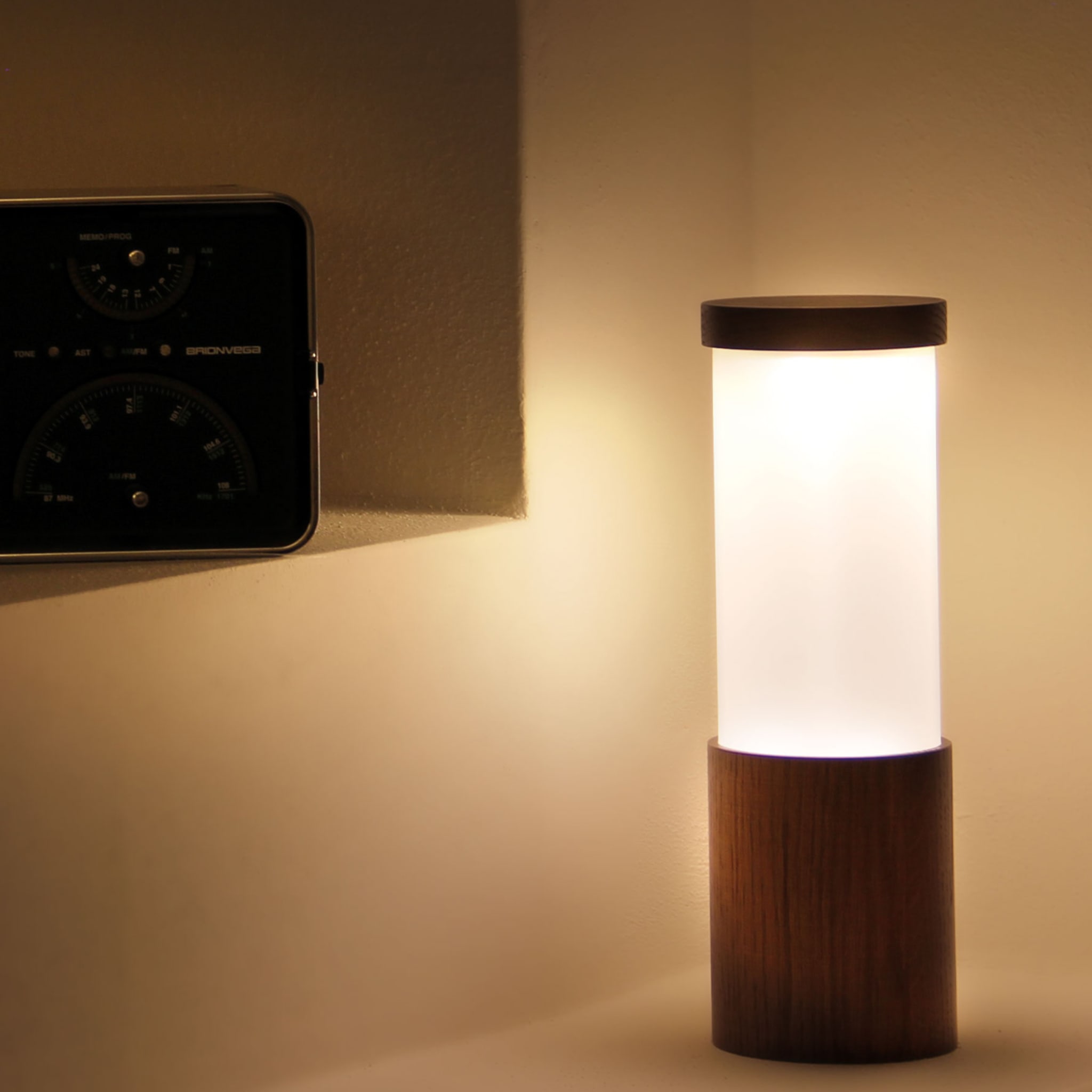Tubino Noce Table Lamp by Stefano Tabarin - Alternative view 2