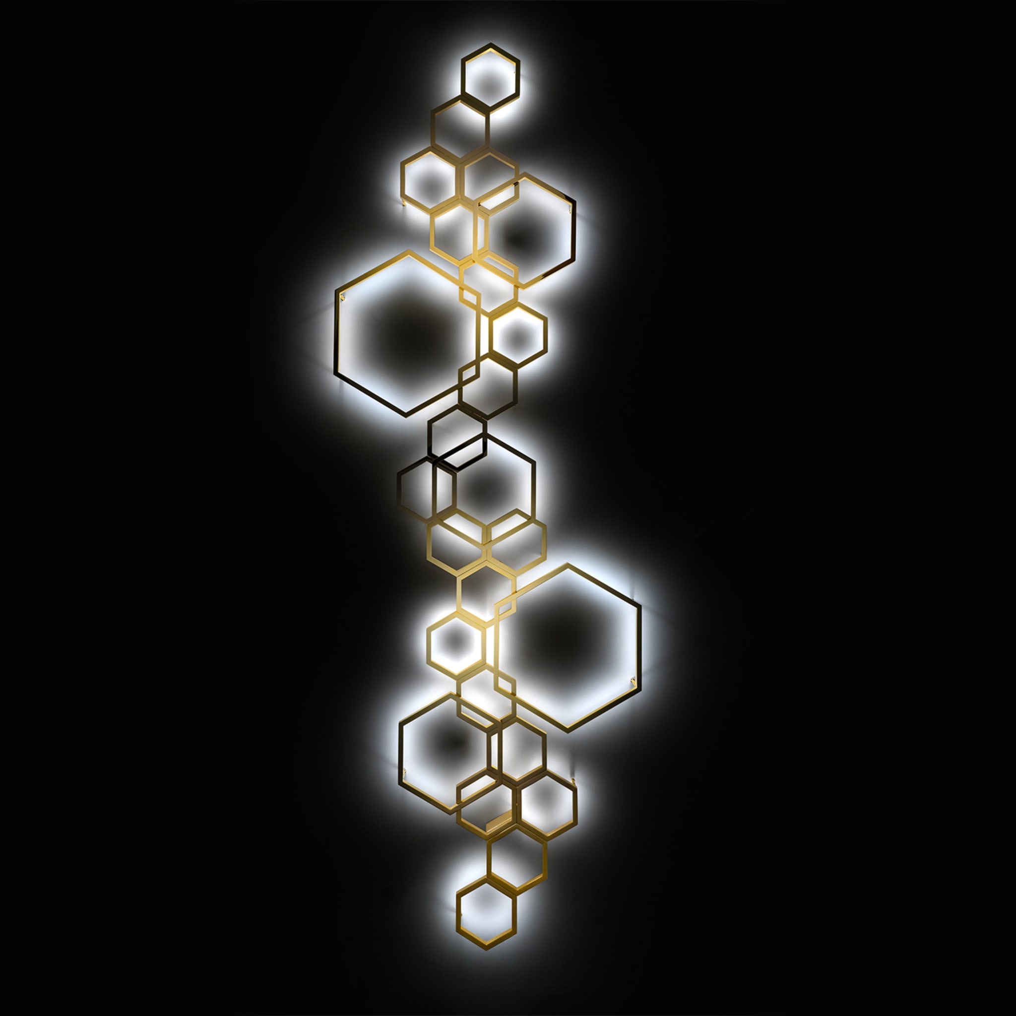 Hexagon Golden Wall Lamp - Alternative view 3