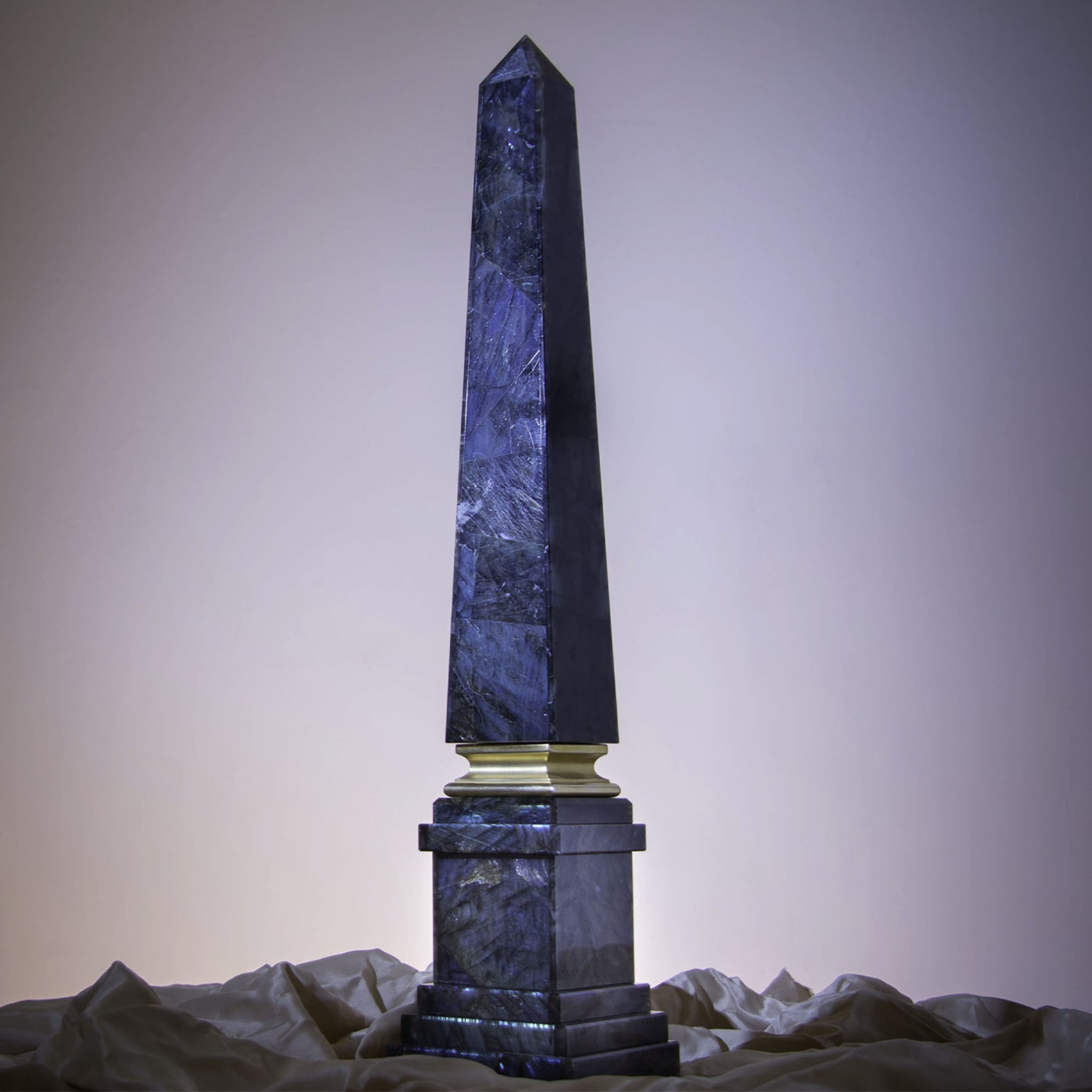 Citorio Labradorit Obelisk Skulptur - Alternative Ansicht 1