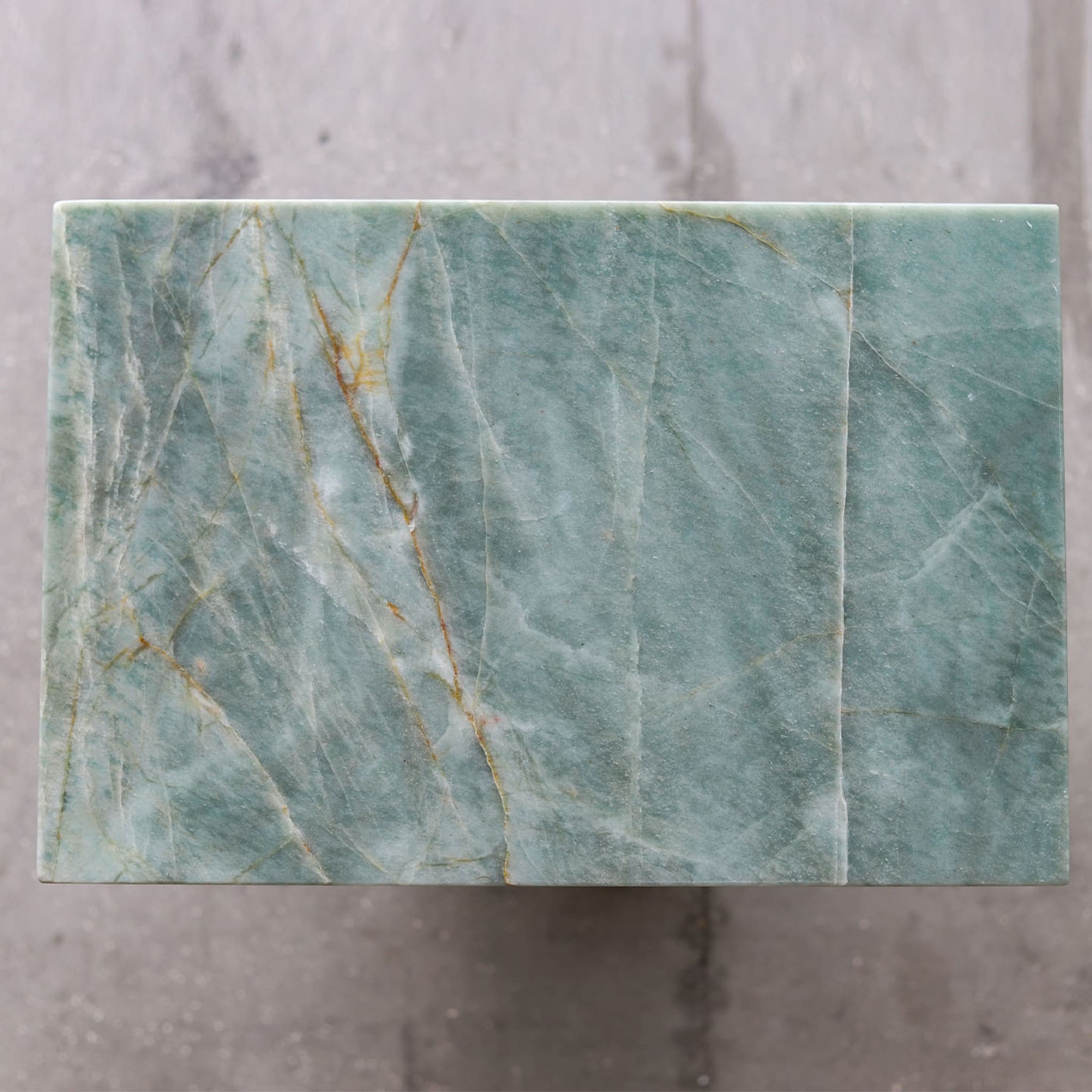 Emerald Quartzite Marble Side Table - Alternative view 1