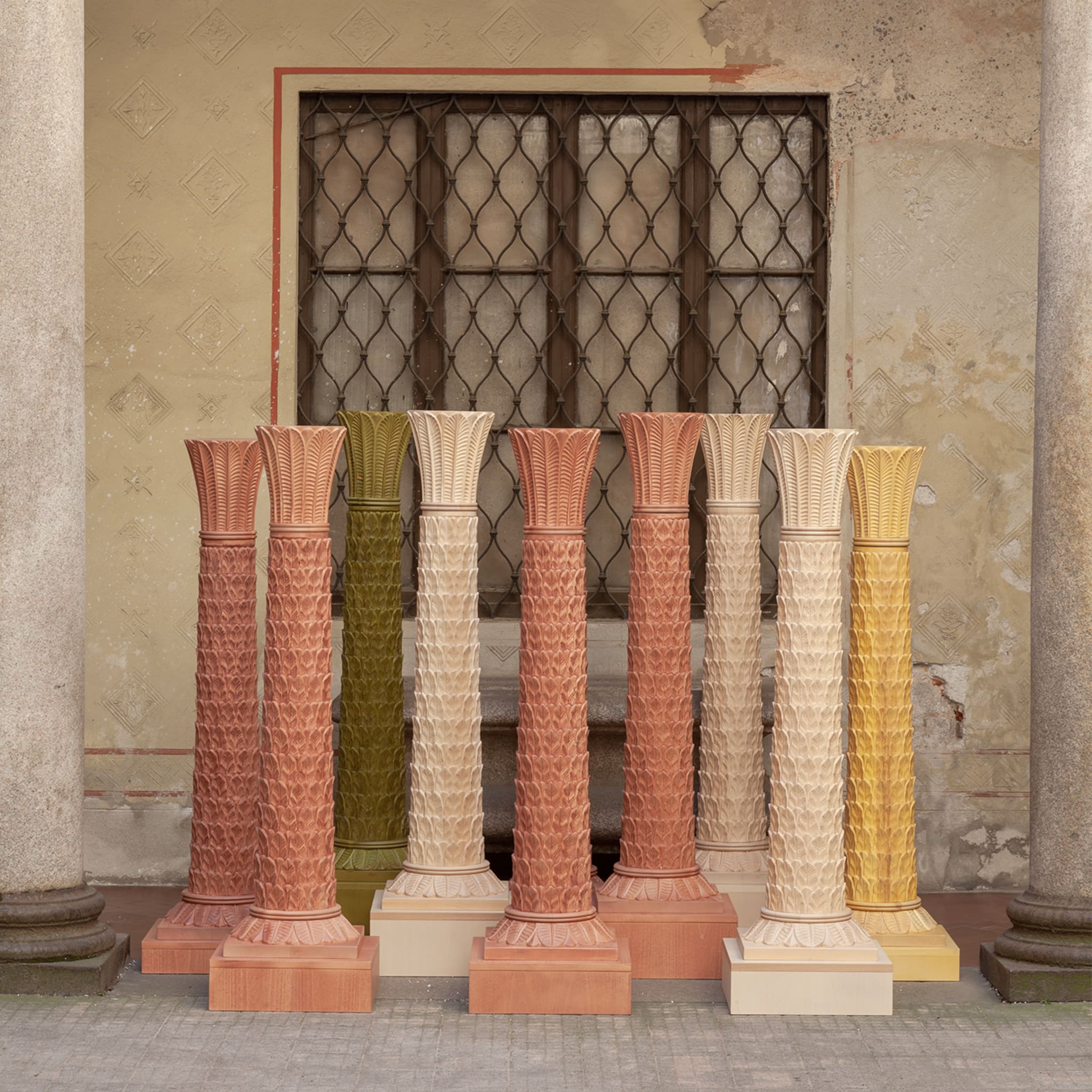 Anne Beige Decorative Column - Alternative view 4