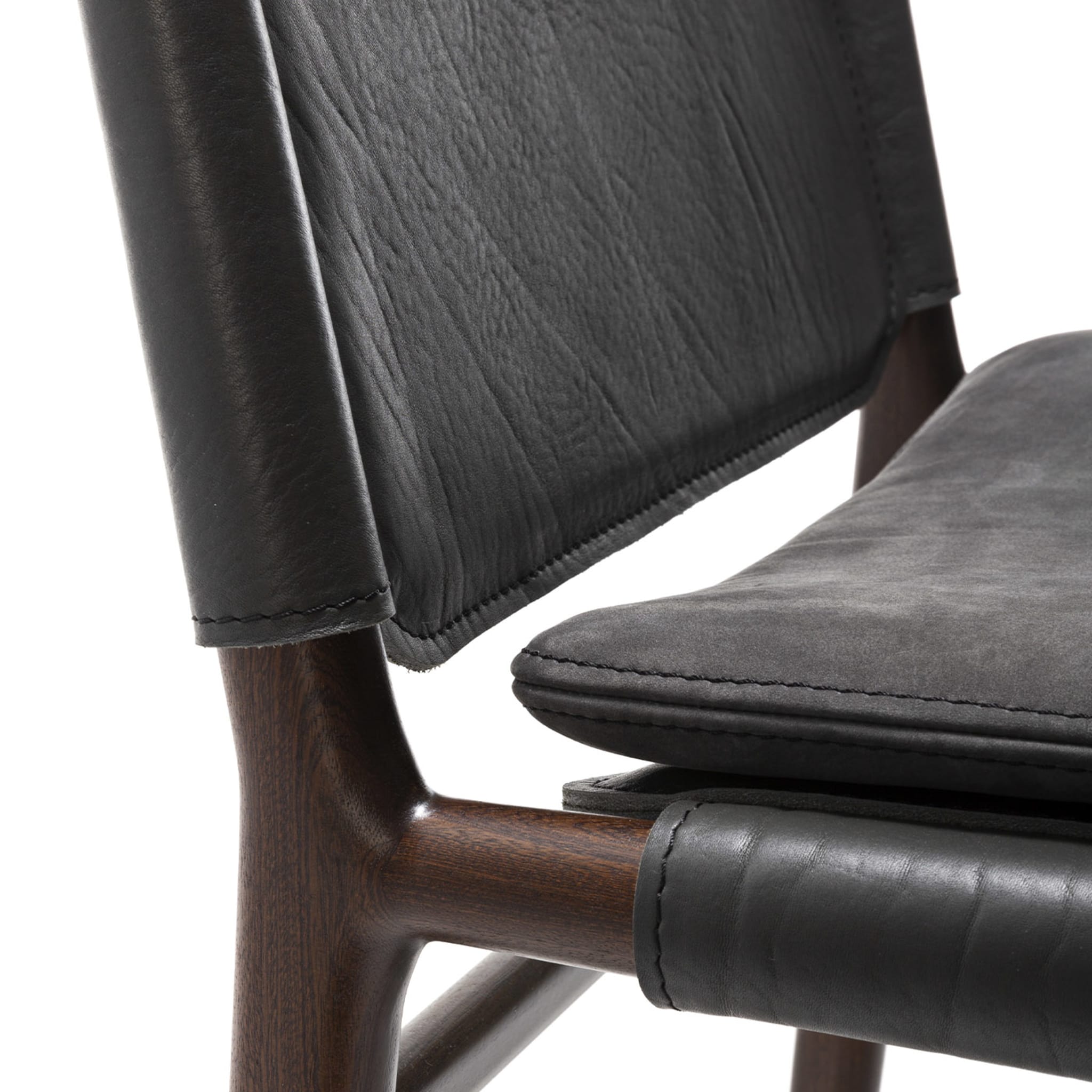 Levante Dark Leather Chair by Massimo Castagna - Alternative view 1