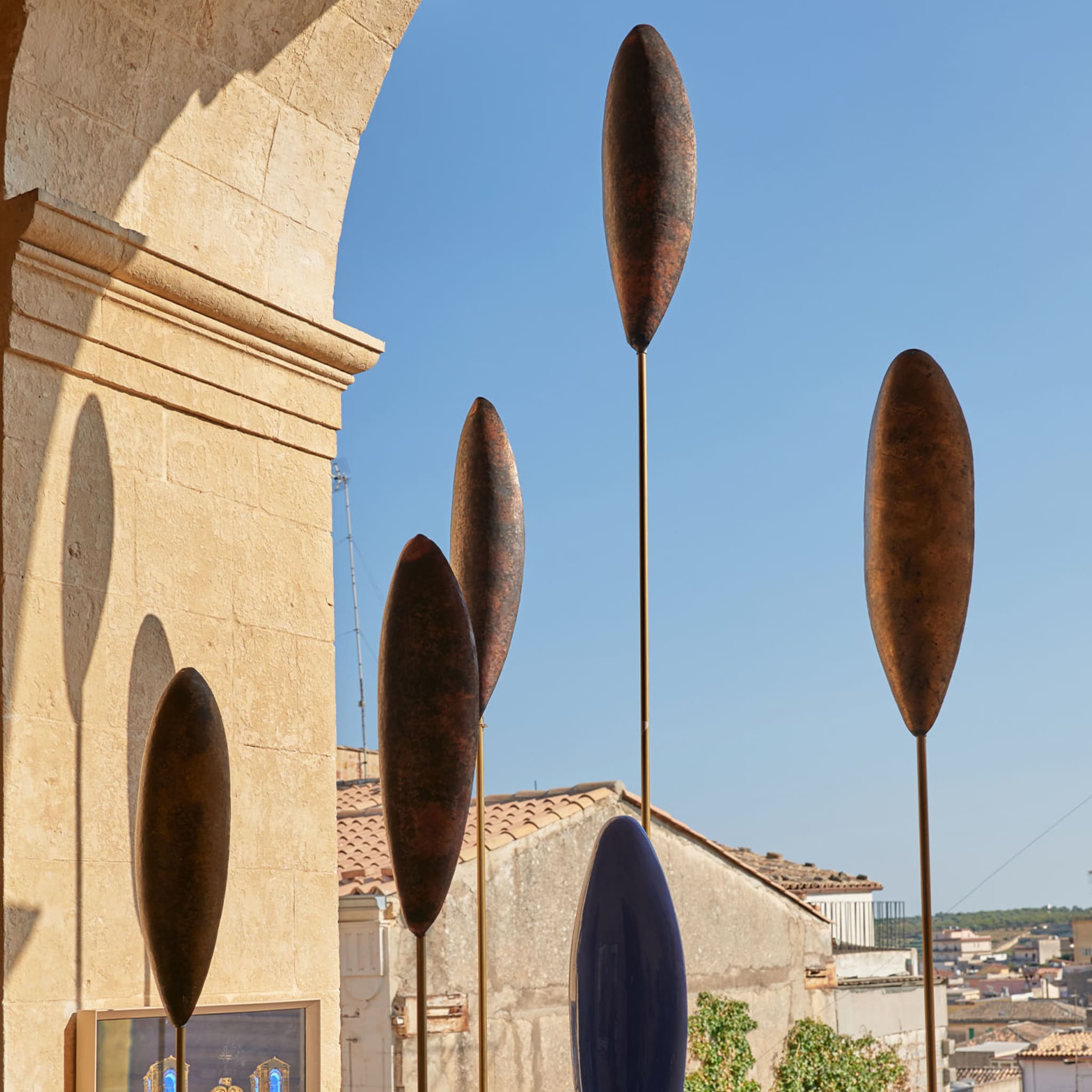 Migration of Tunas Sculpture by Sergio Fiorentino - Alternative view 2