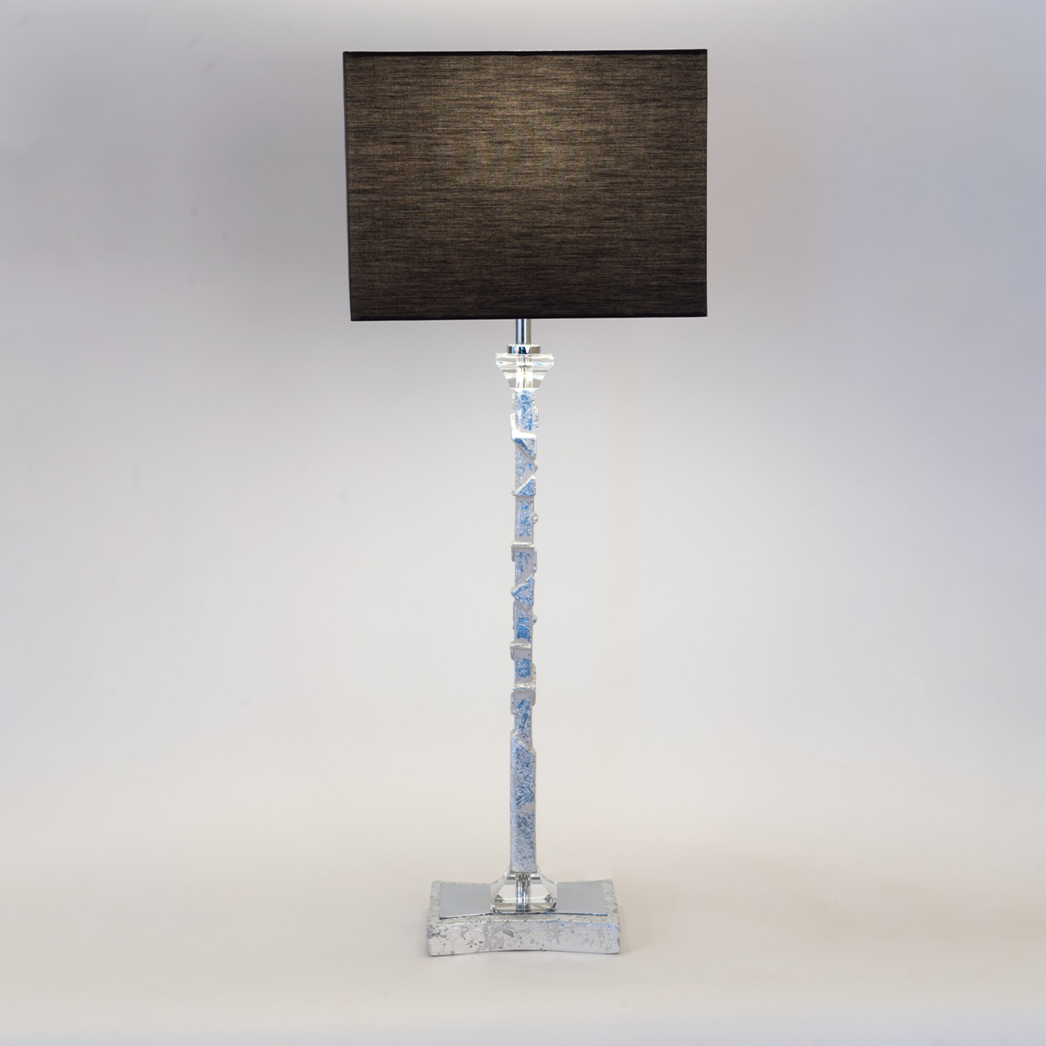 Lampada da tavolo piccola in resina grigio antracite - Vista alternativa 1
