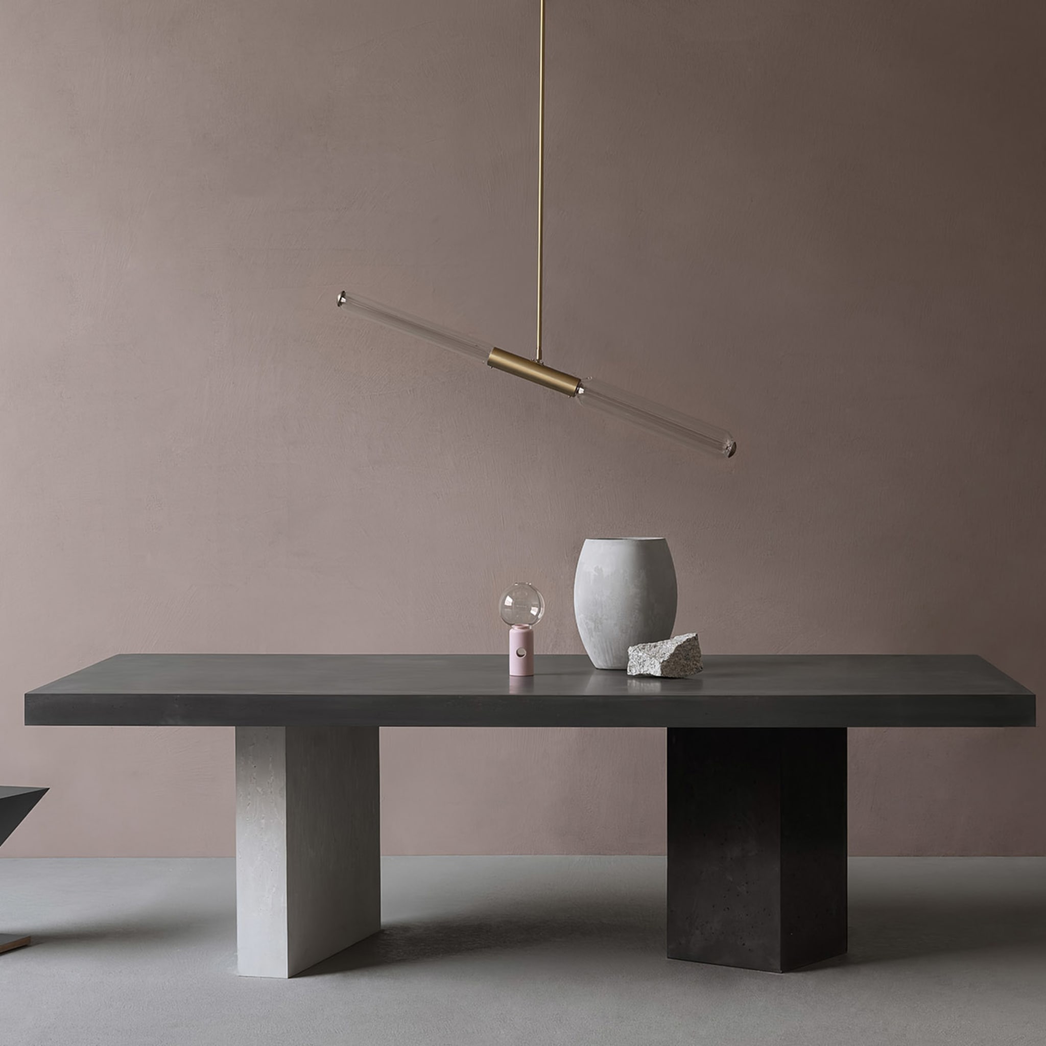 Euclide Dining Table - Alternative view 1
