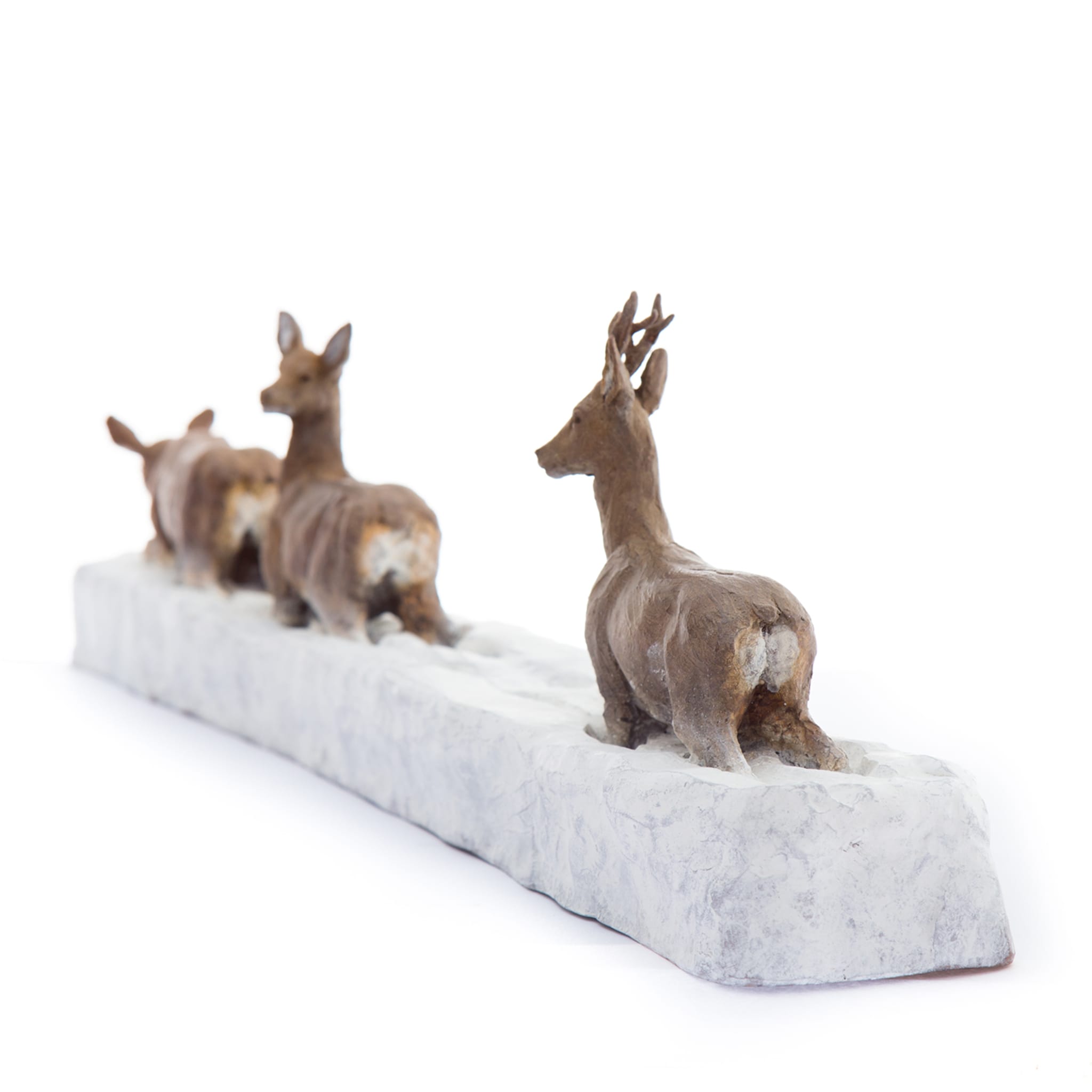 Roe Deer in the snow Sculpture - Alternative view 2
