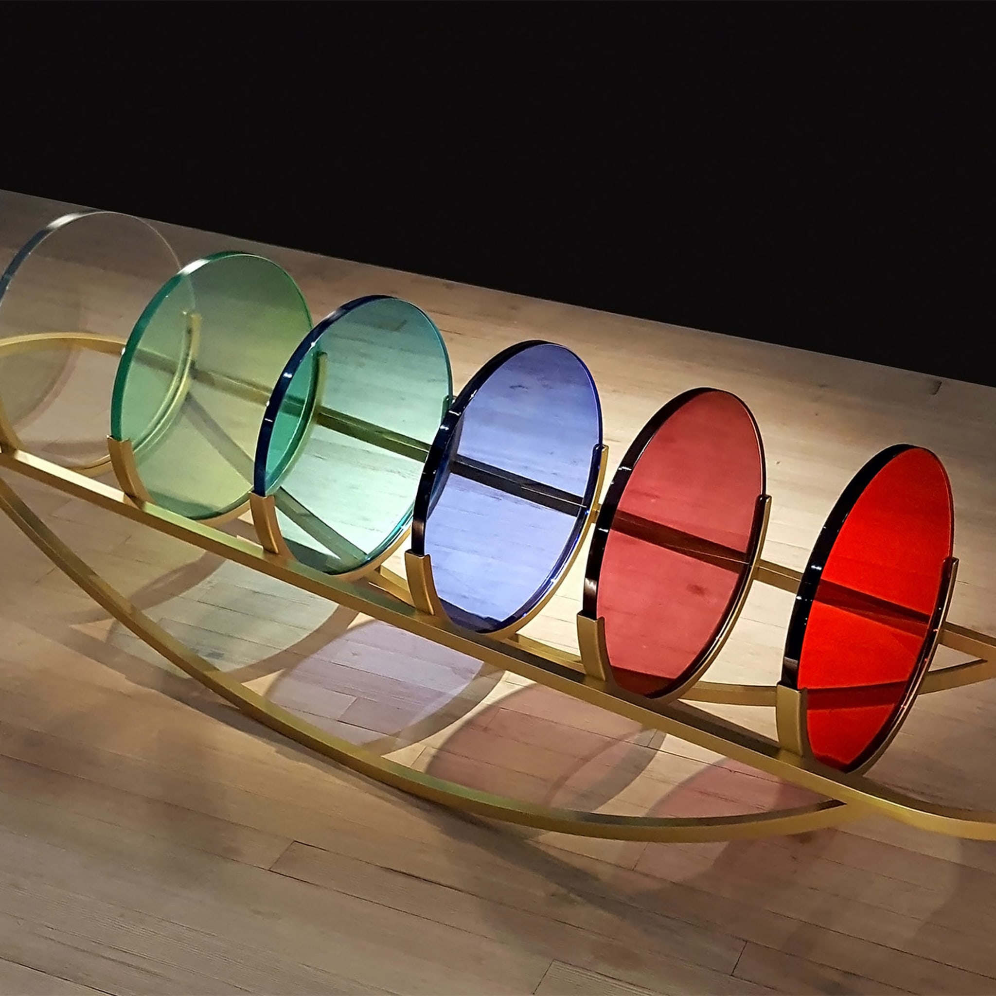 Lampe de table Dondolo par Studiopluz - Vue alternative 2