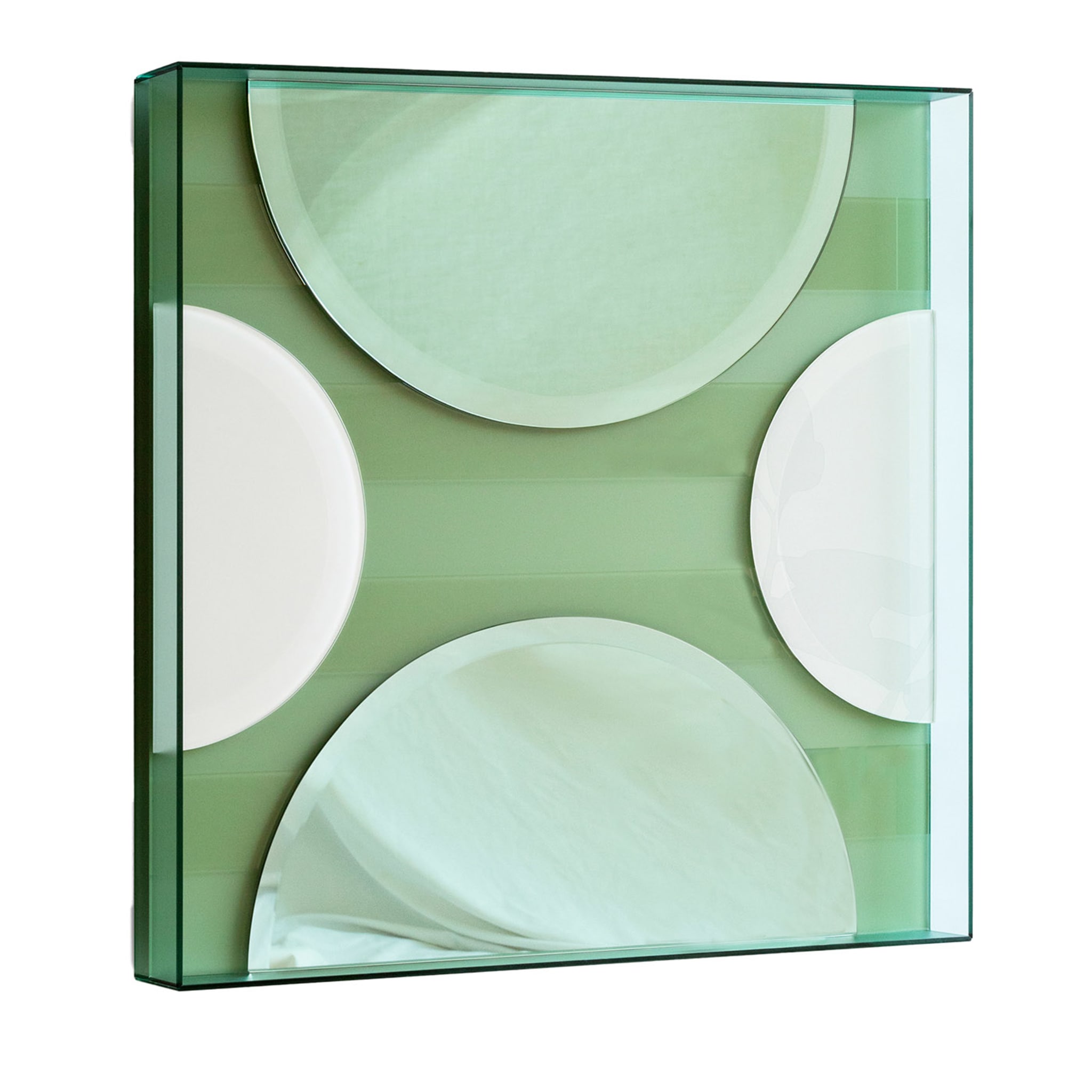 Figure M2 Green Mirror - Main view