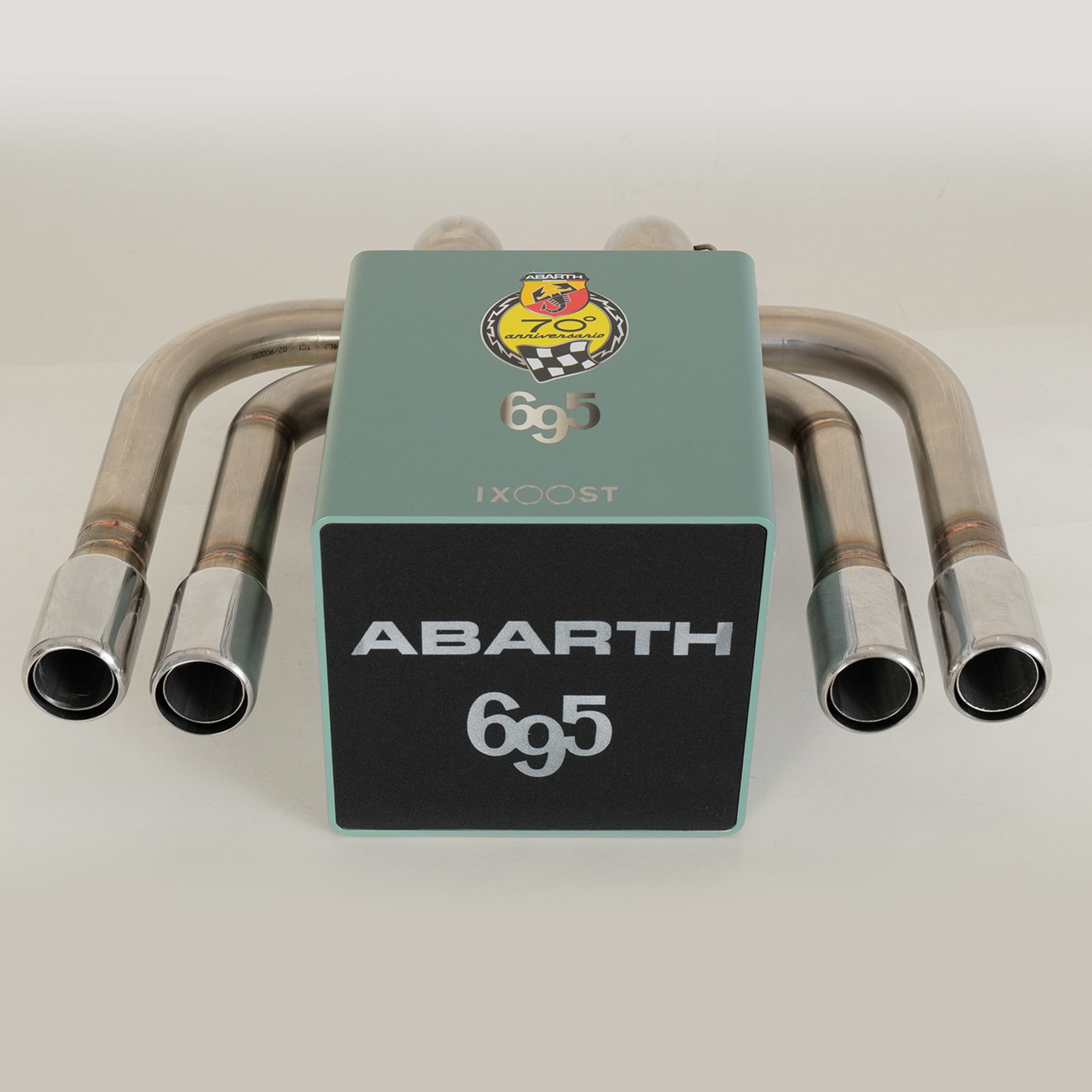 Kubo Abarth 695 Hi-Fi Speaker - Alternative view 1
