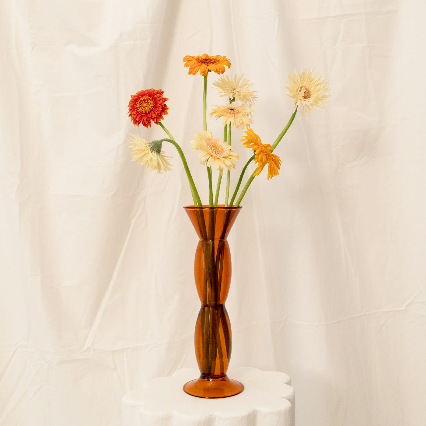 La Maja Amber Glass Vase - Agustina Bottoni
