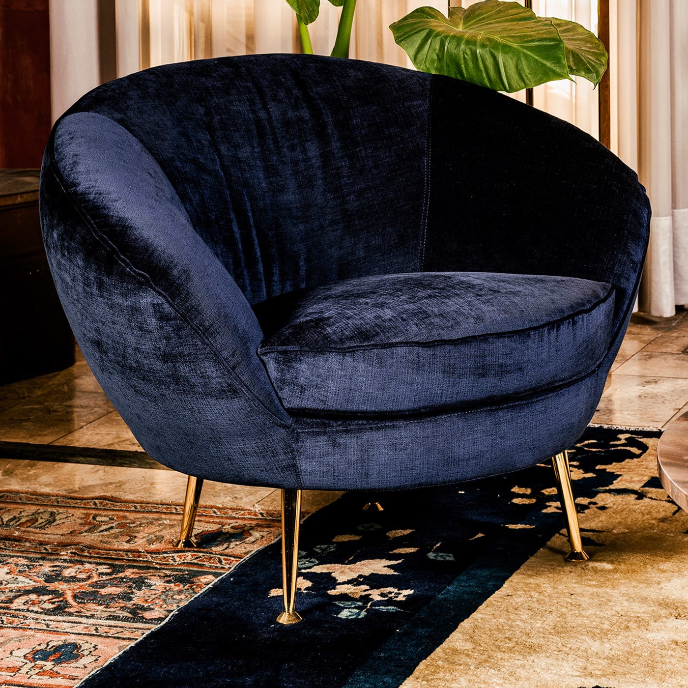 Giulia Armchair Black Tie Artemest