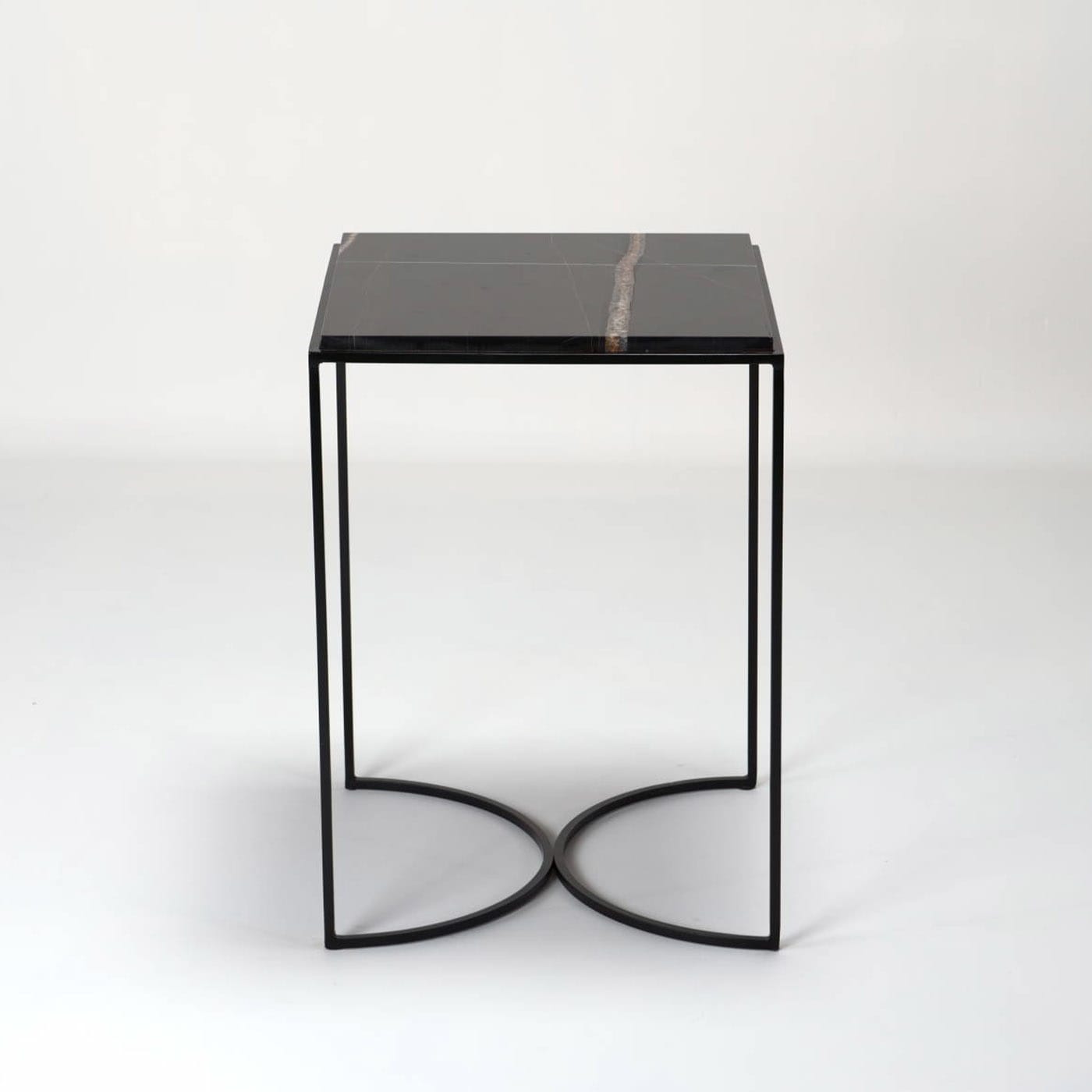NaiveE Nero Noir Side Table - DF DesignLab