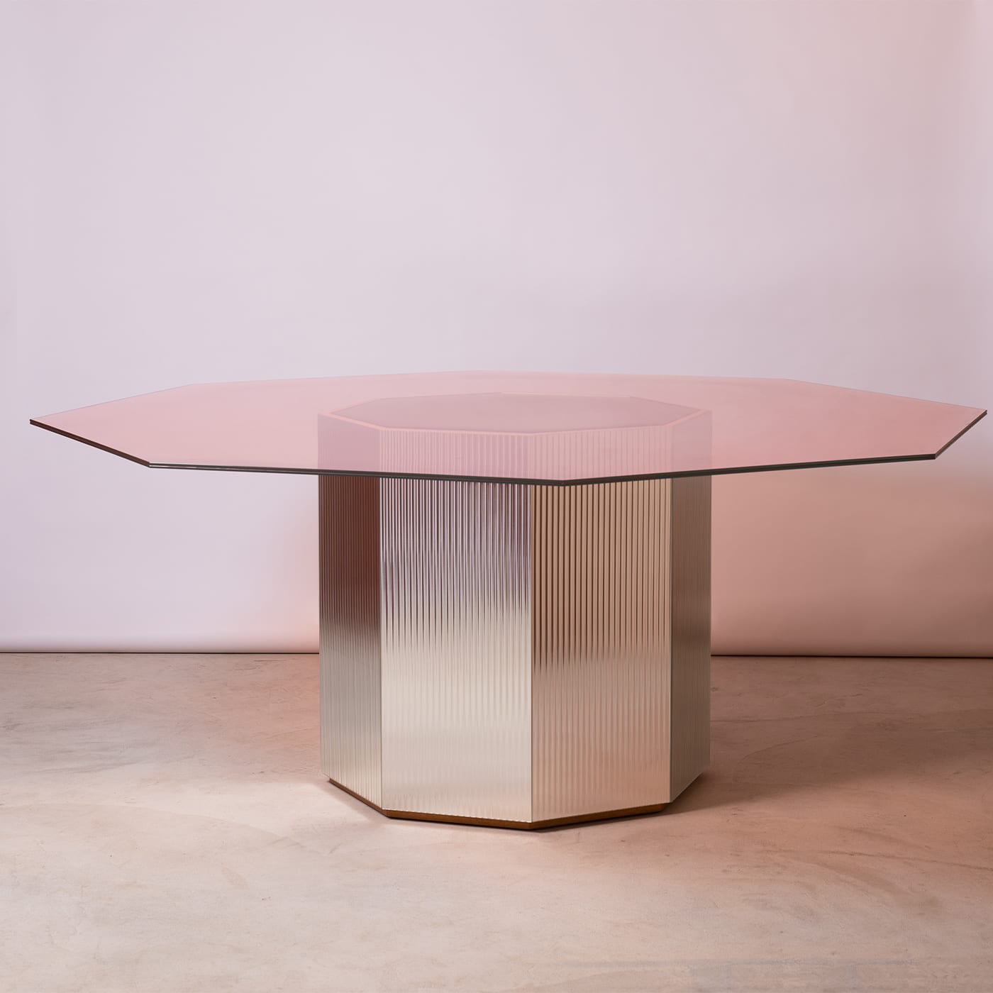 Sandra e Raimondo 180 Large Glass and Wood Pink Dining Table - Maria Vittoria Paggini