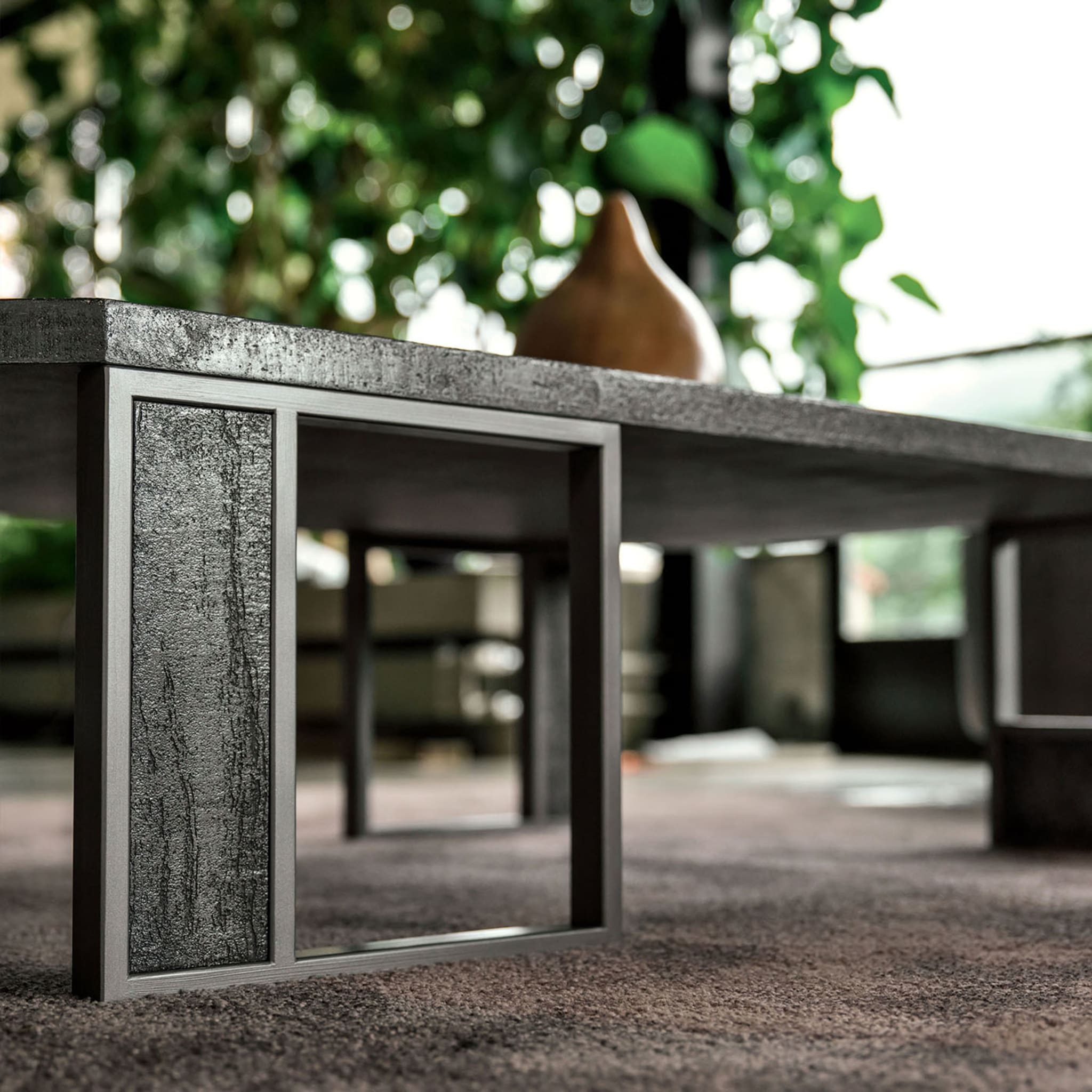 Link Coffee Table - Alternative view 2
