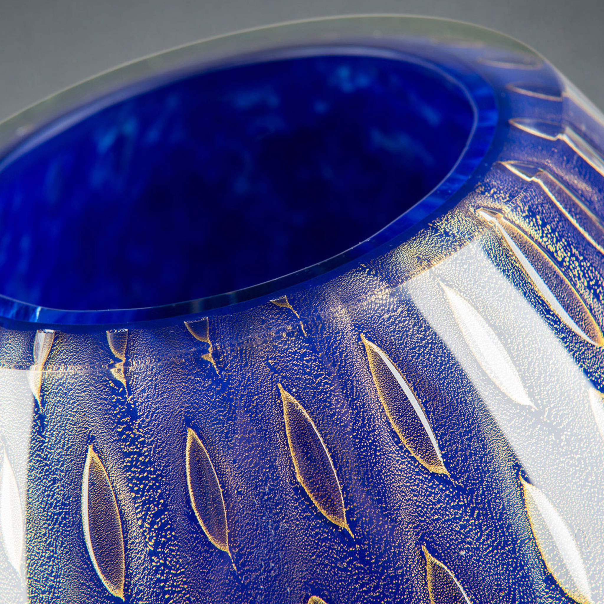 Mocenigo Oval Blue Vase - Alternative view 1