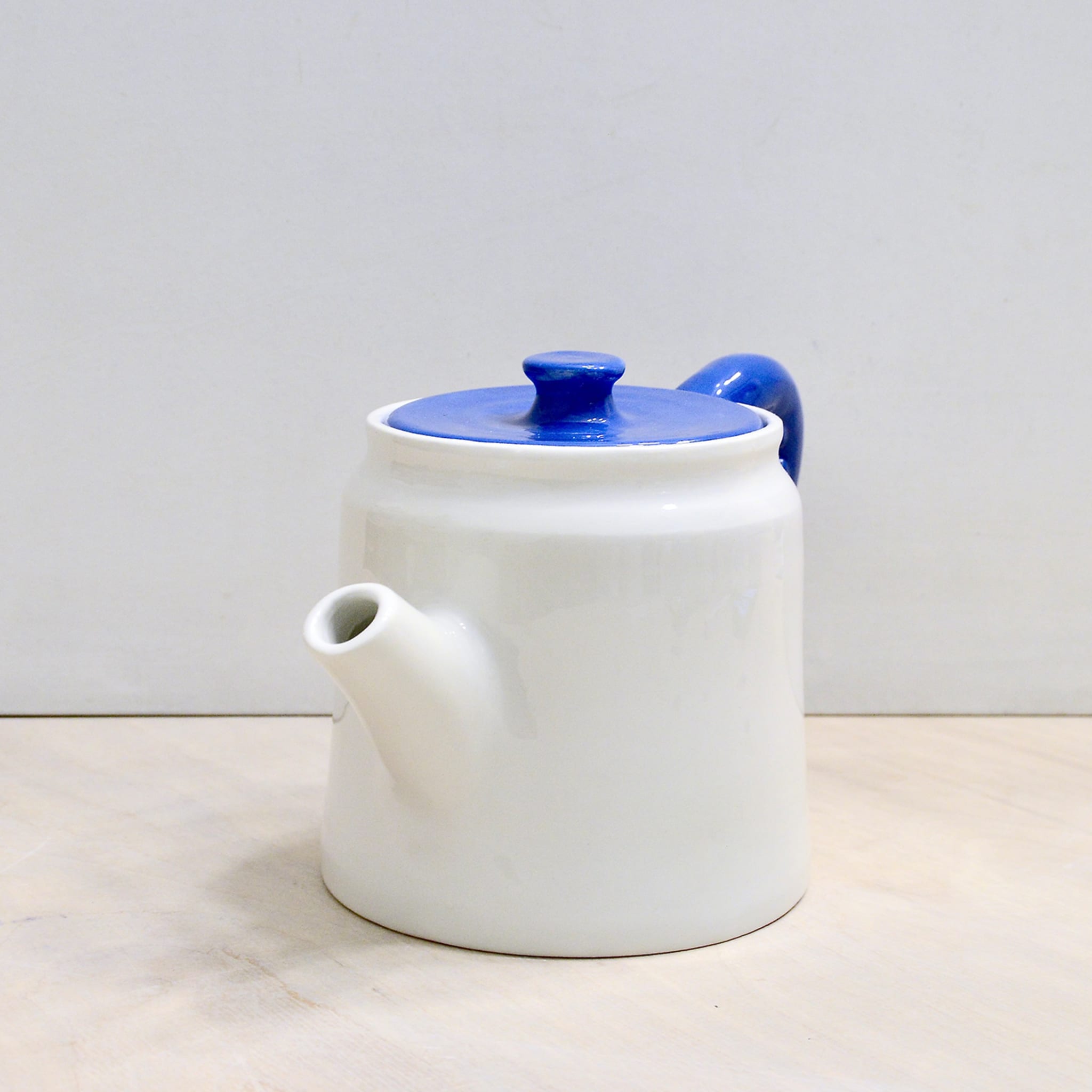 Polpo Blue&White Teapot - Alternative view 1