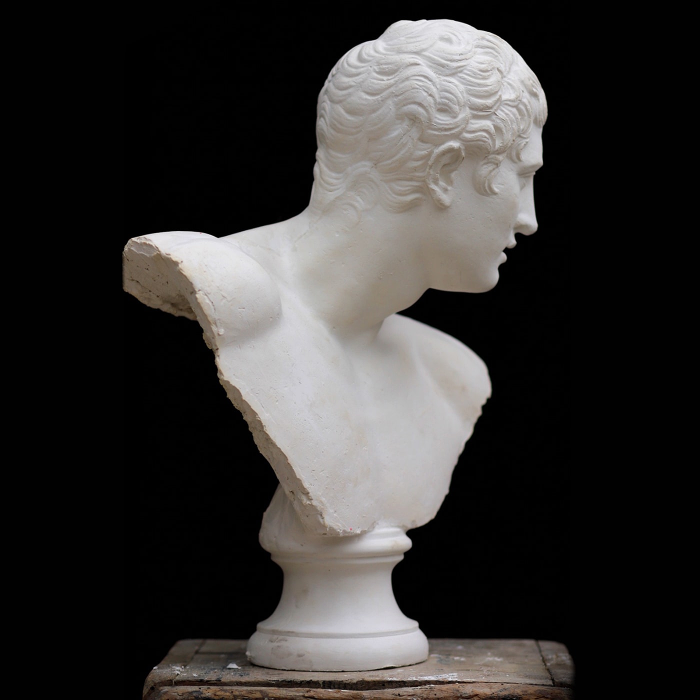 Bust of Discobolus Sculpture - Galleria Romanelli