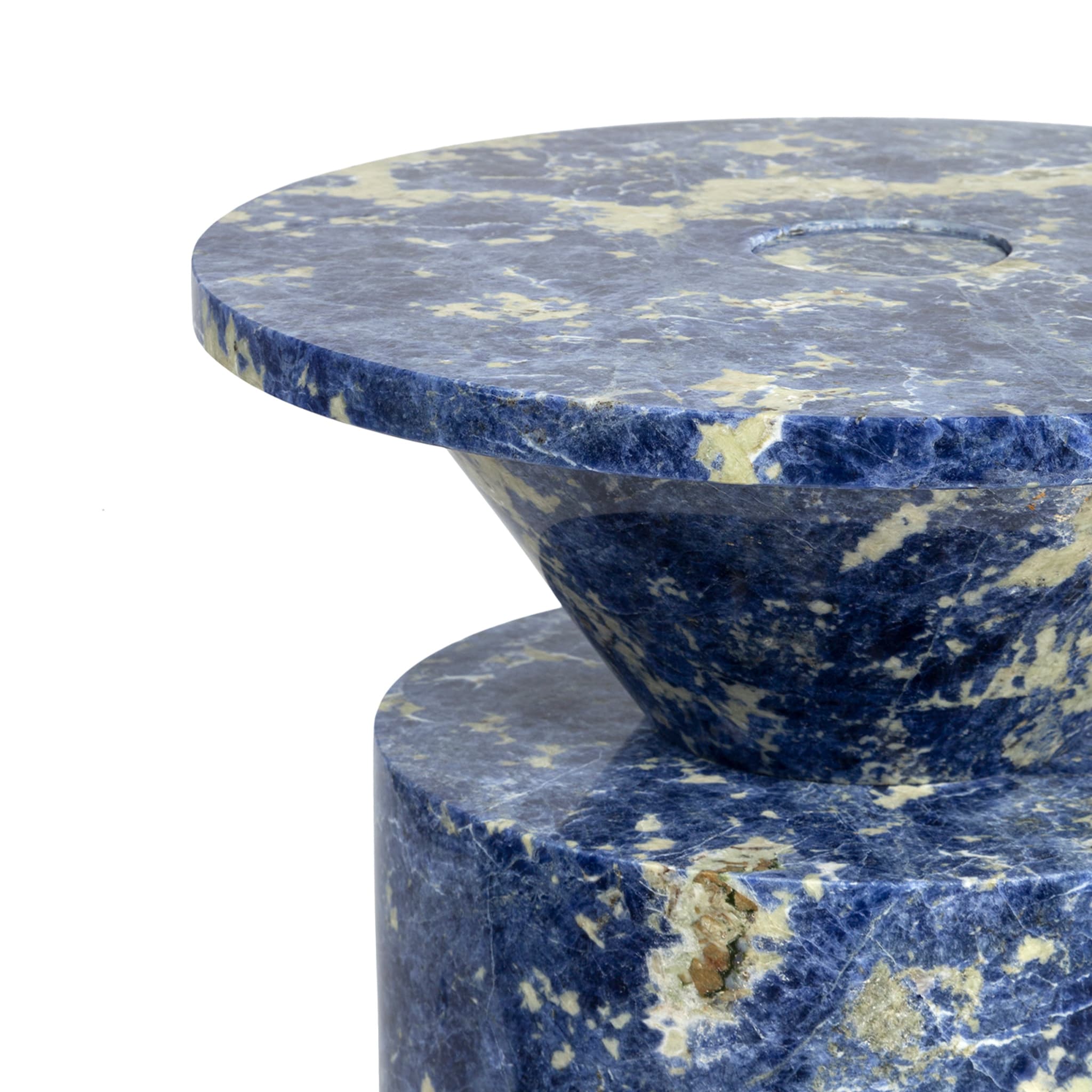 Blue Sodalite marble Totem by Karen Chekerdjian - Alternative view 2