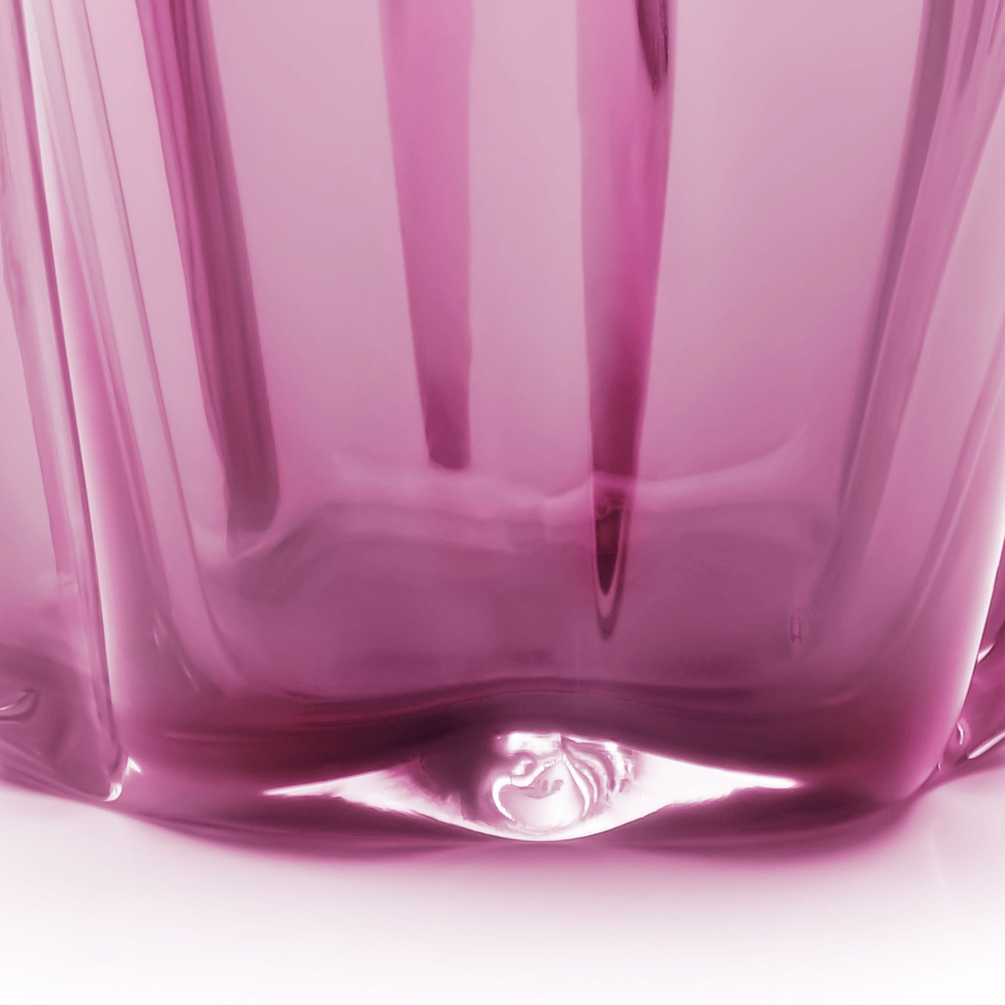 Petalo Amethyst Pink Small Vase - Alternative view 4