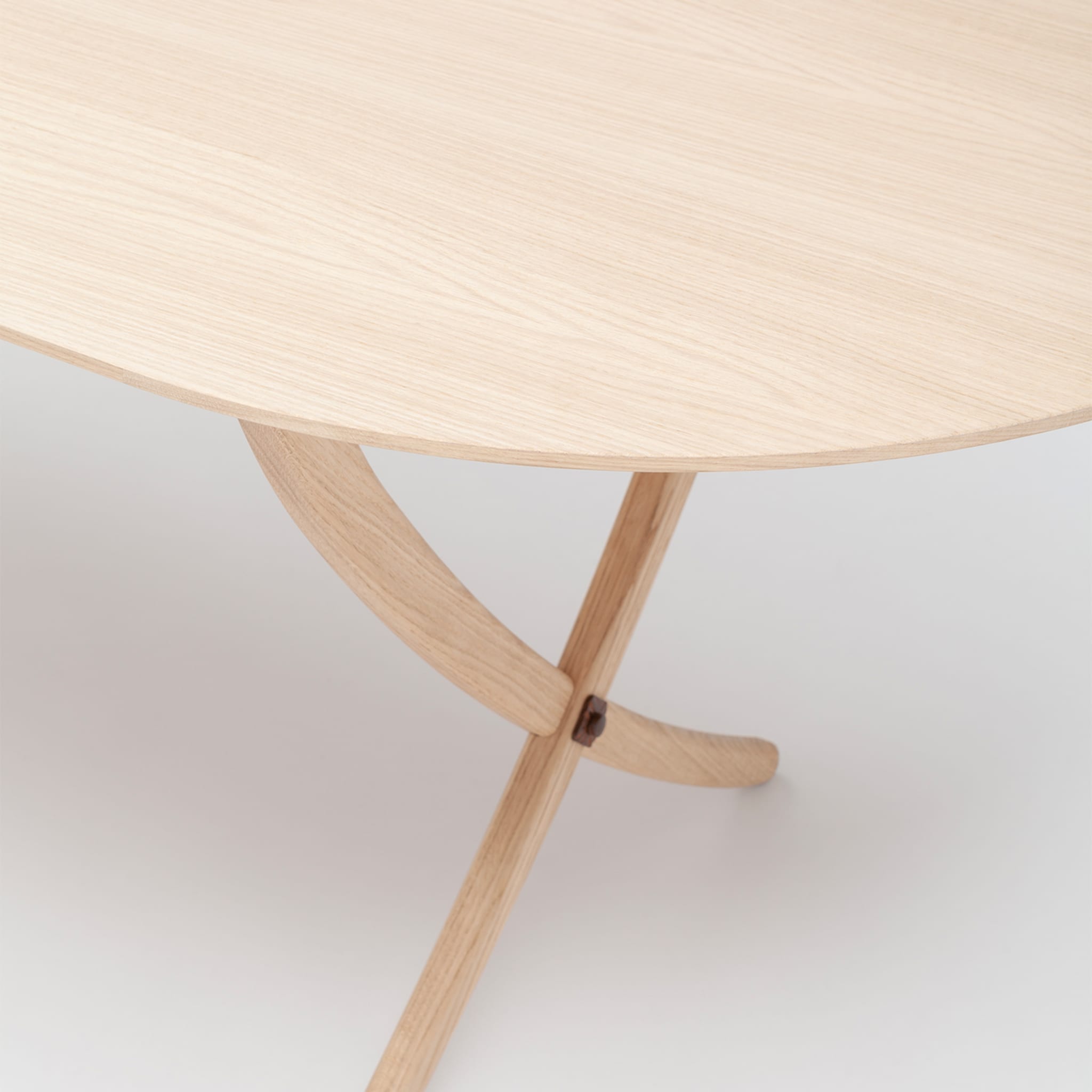 Arch Small Durmast Dining Table - Alternative view 1