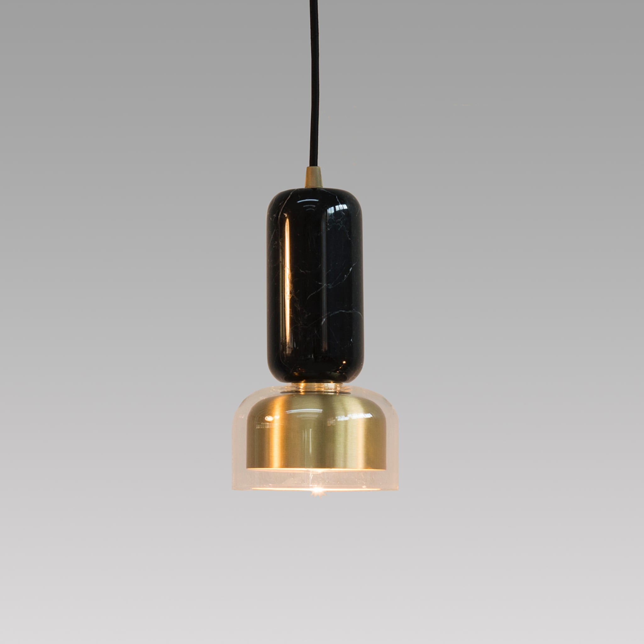 "Andromeda" Pendant Lamp in Black Marquinha Marble and Satin Brass - Alternative view 1