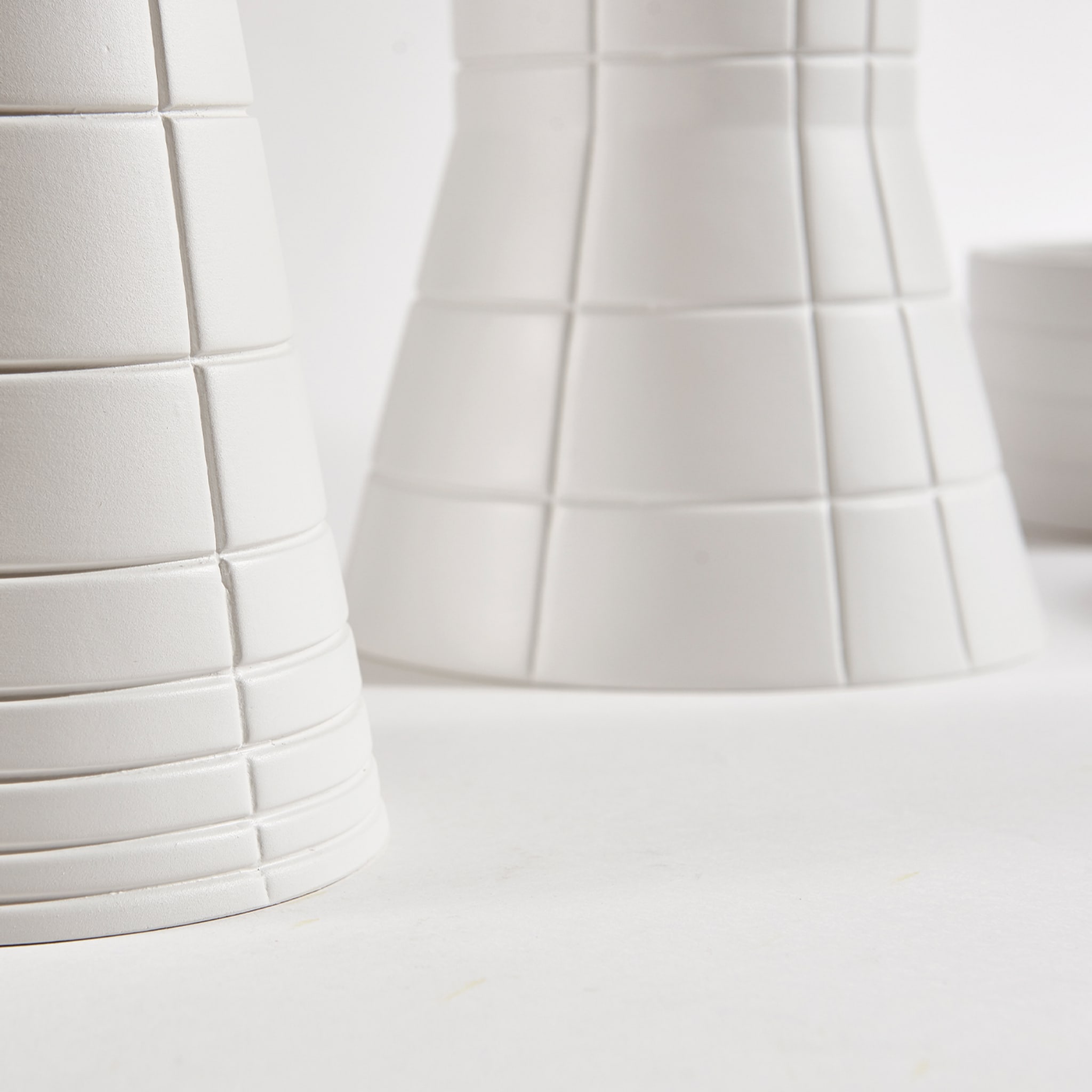 Rikuadra Jarrón de cerámica blanca #3 - Vista alternativa 2