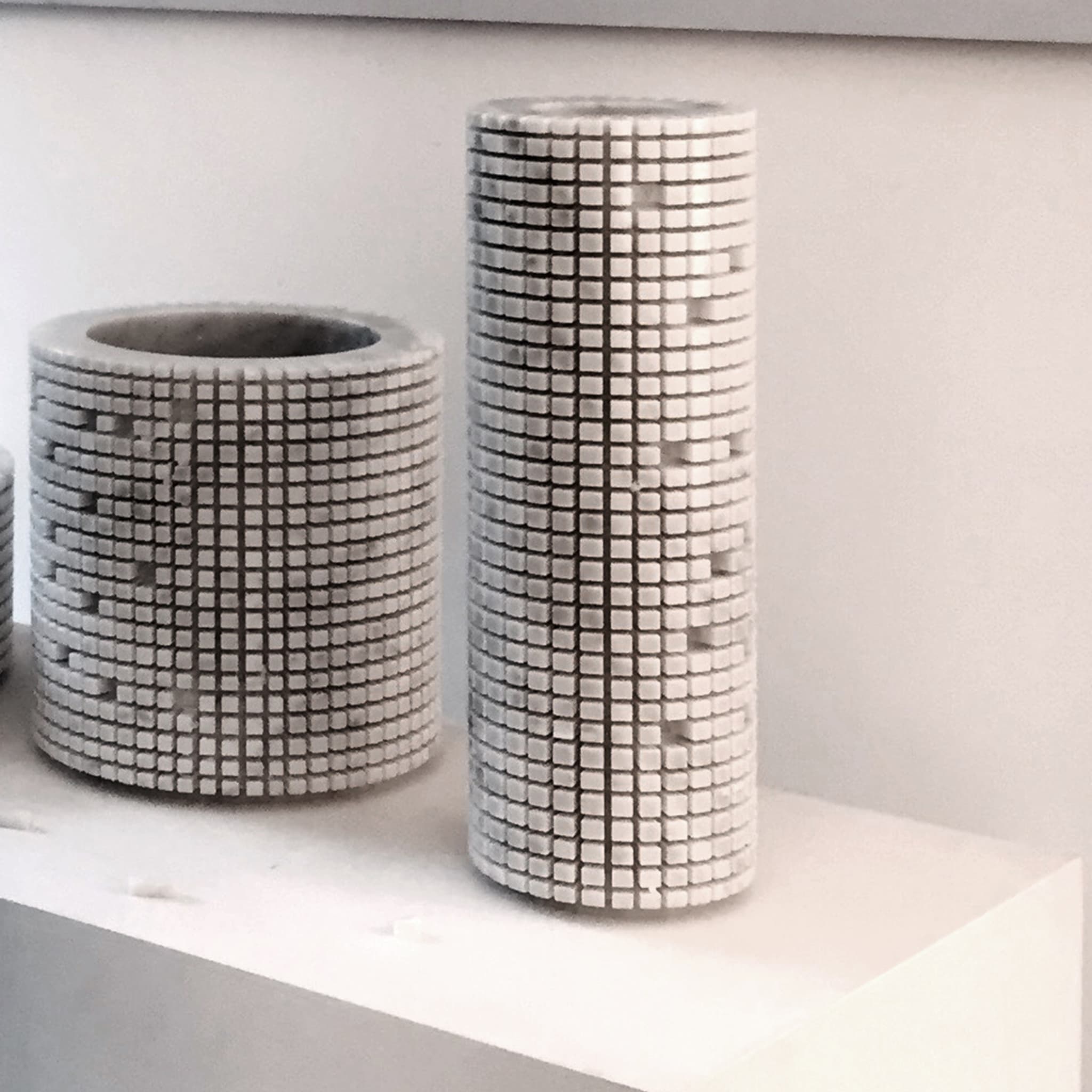 Vase moyen Pixel de Paolo Ulian - Vue alternative 2