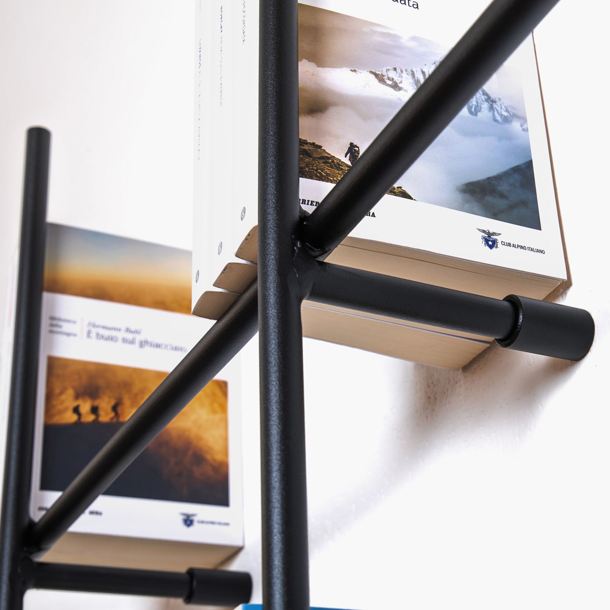 Tuboteca Bookcase #2 Floor standing - Alternative view 1