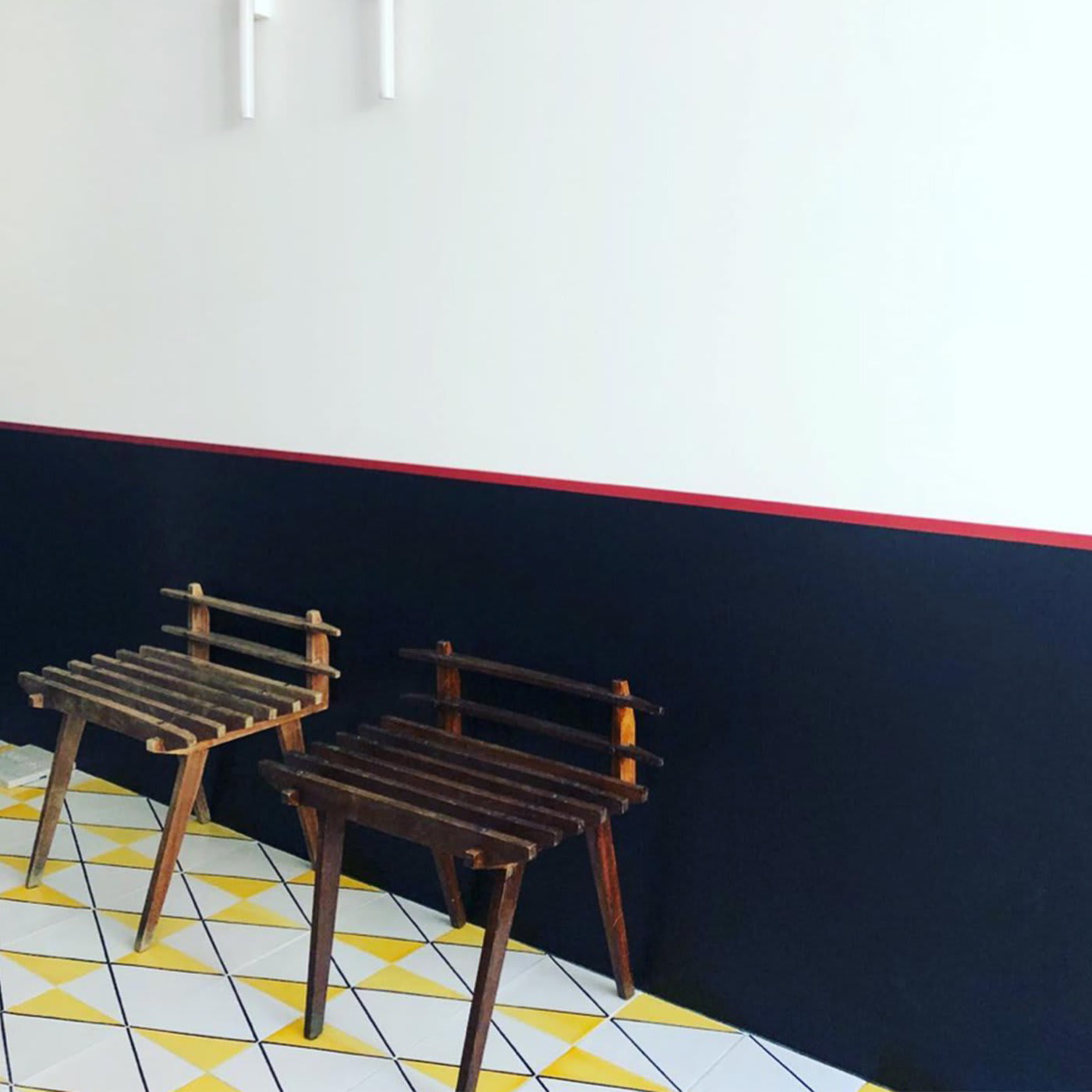 Set of 25 Posillipo Giallo Majolica Tiles by Giuliano Andrea Dell'Uva - Galleria Elena