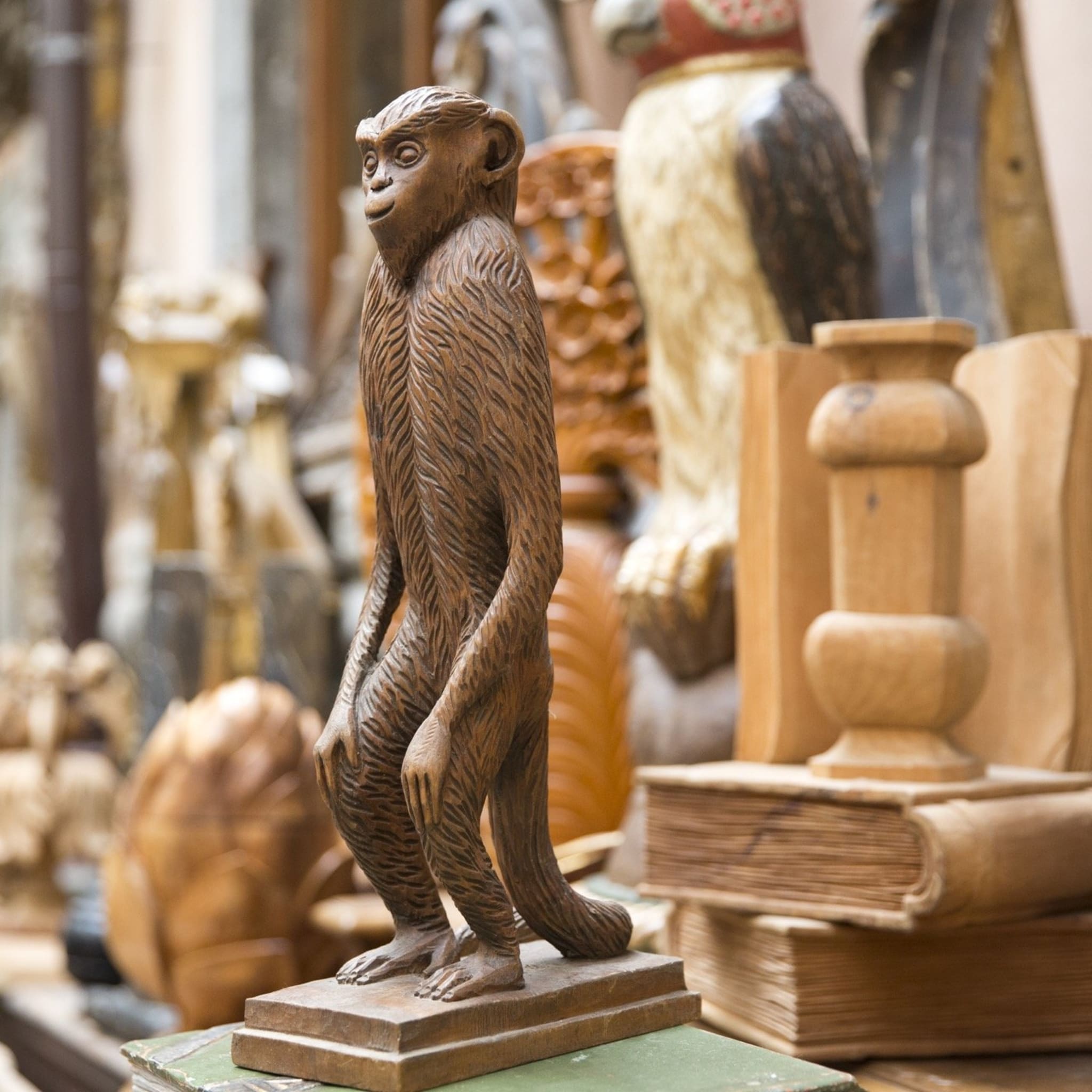 Monkey Wood Sculpture - Alternative view 4