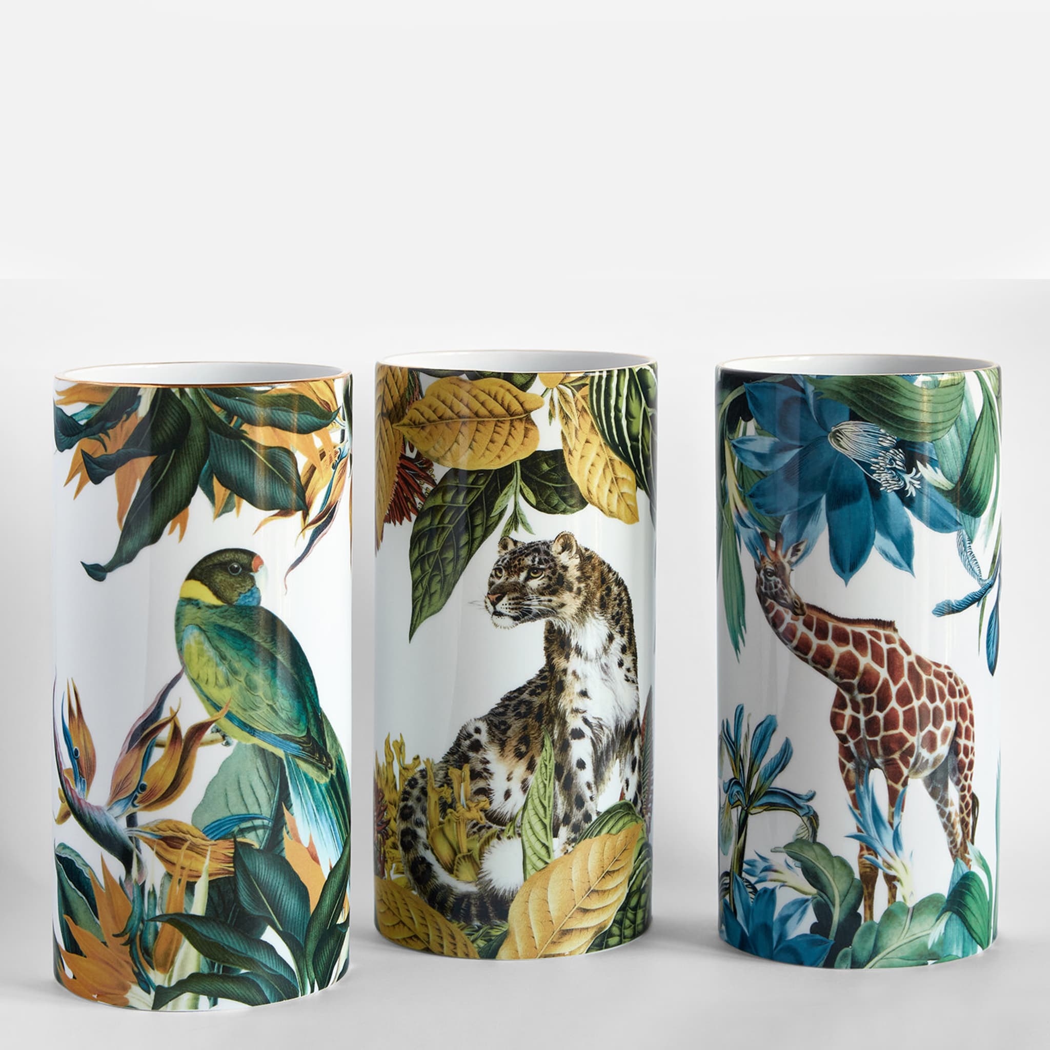 Animalia Porcelain Cylindrical Vase With Giraffe - Alternative view 1