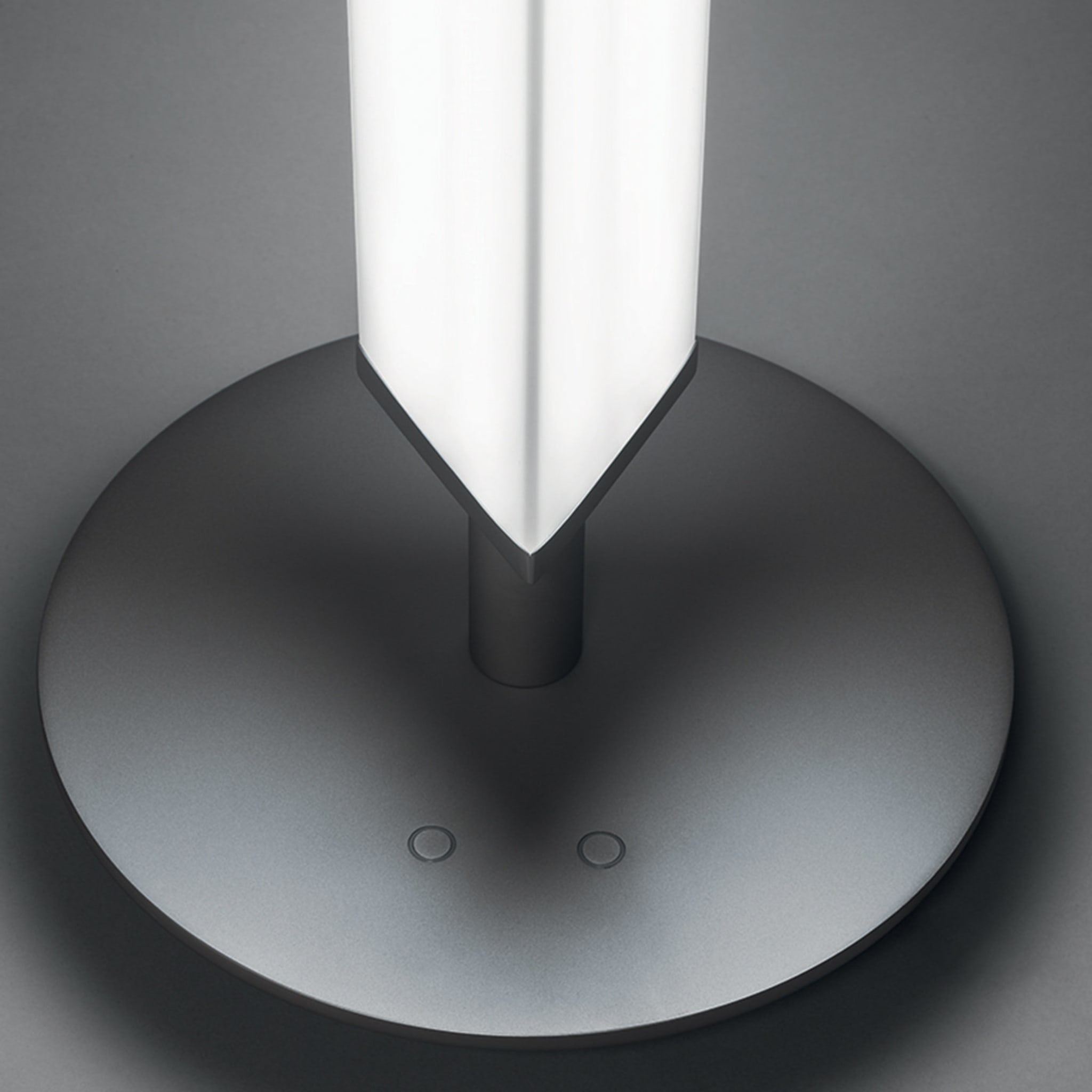 Presbitero Floor Lamp by Pierluigi Cerri - Alternative view 4