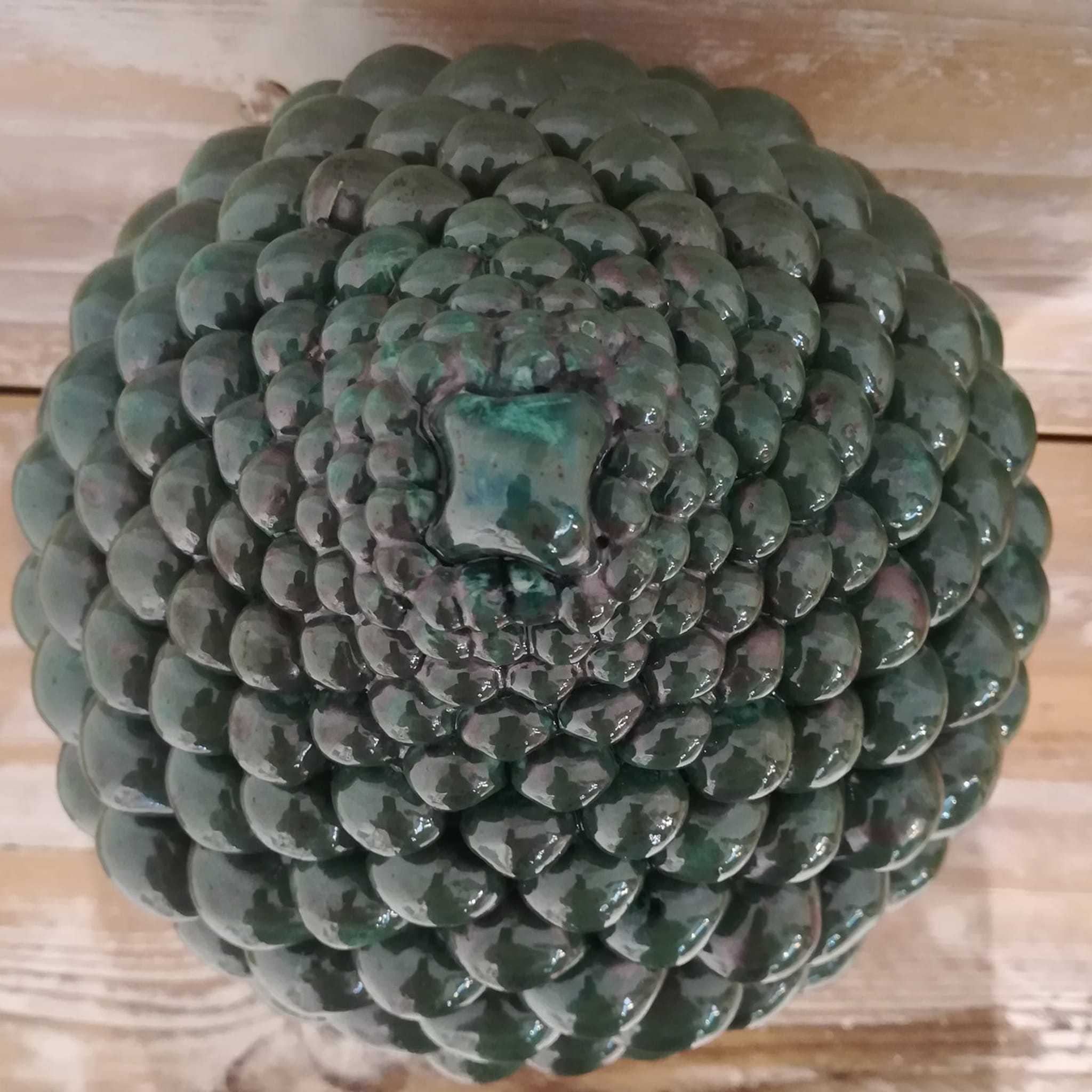 Green Pine Cone Sculpture - Alternative view 1